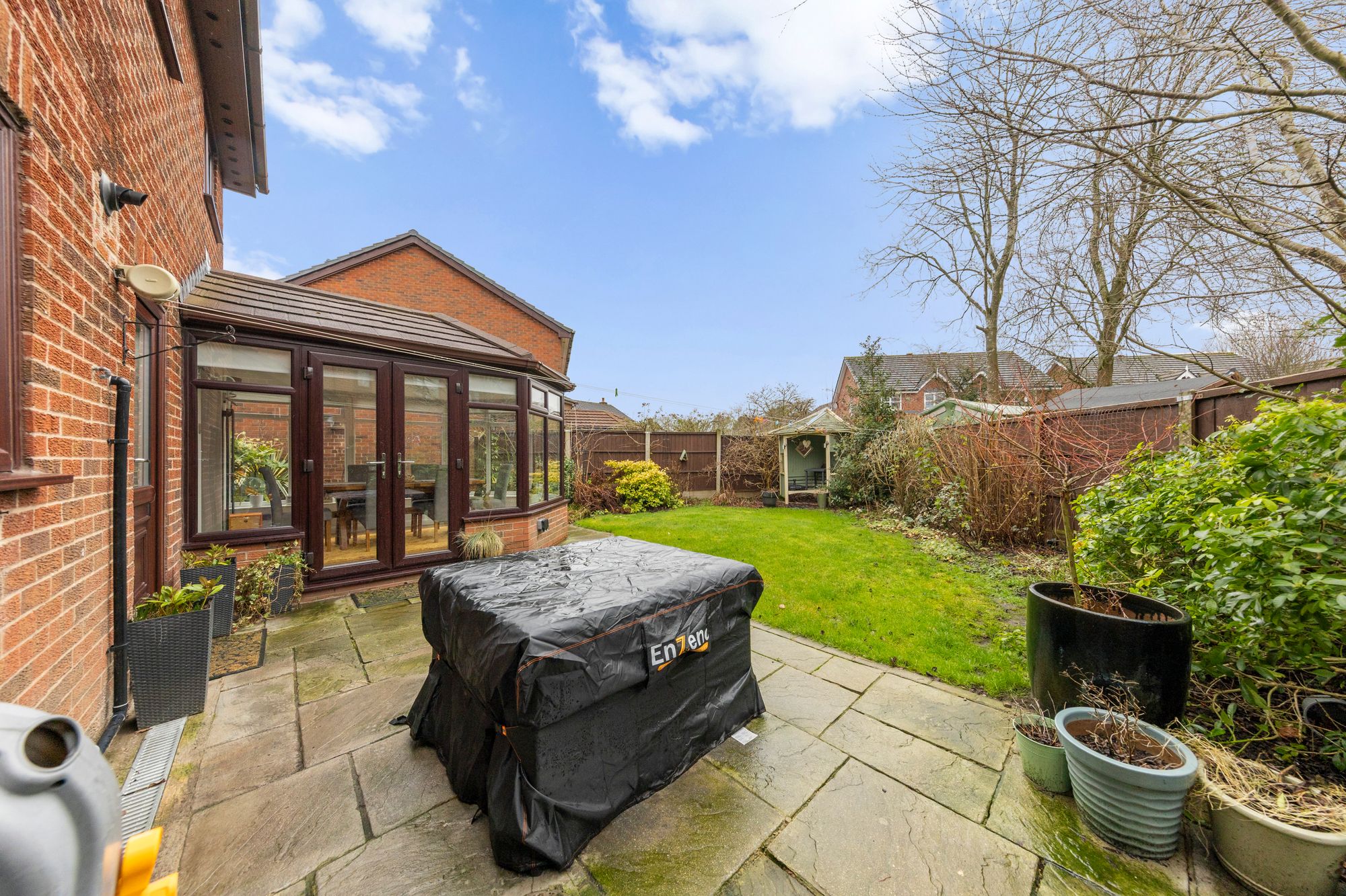 Raleigh Close, Old Hall, WA5