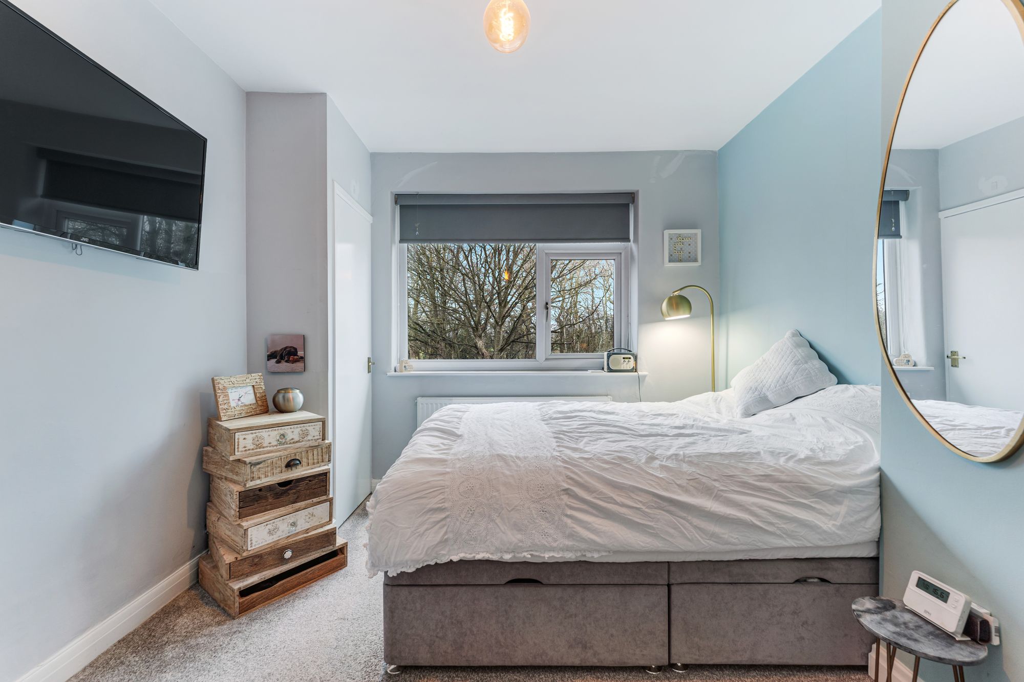 Manchester Road, Leigh, WN7