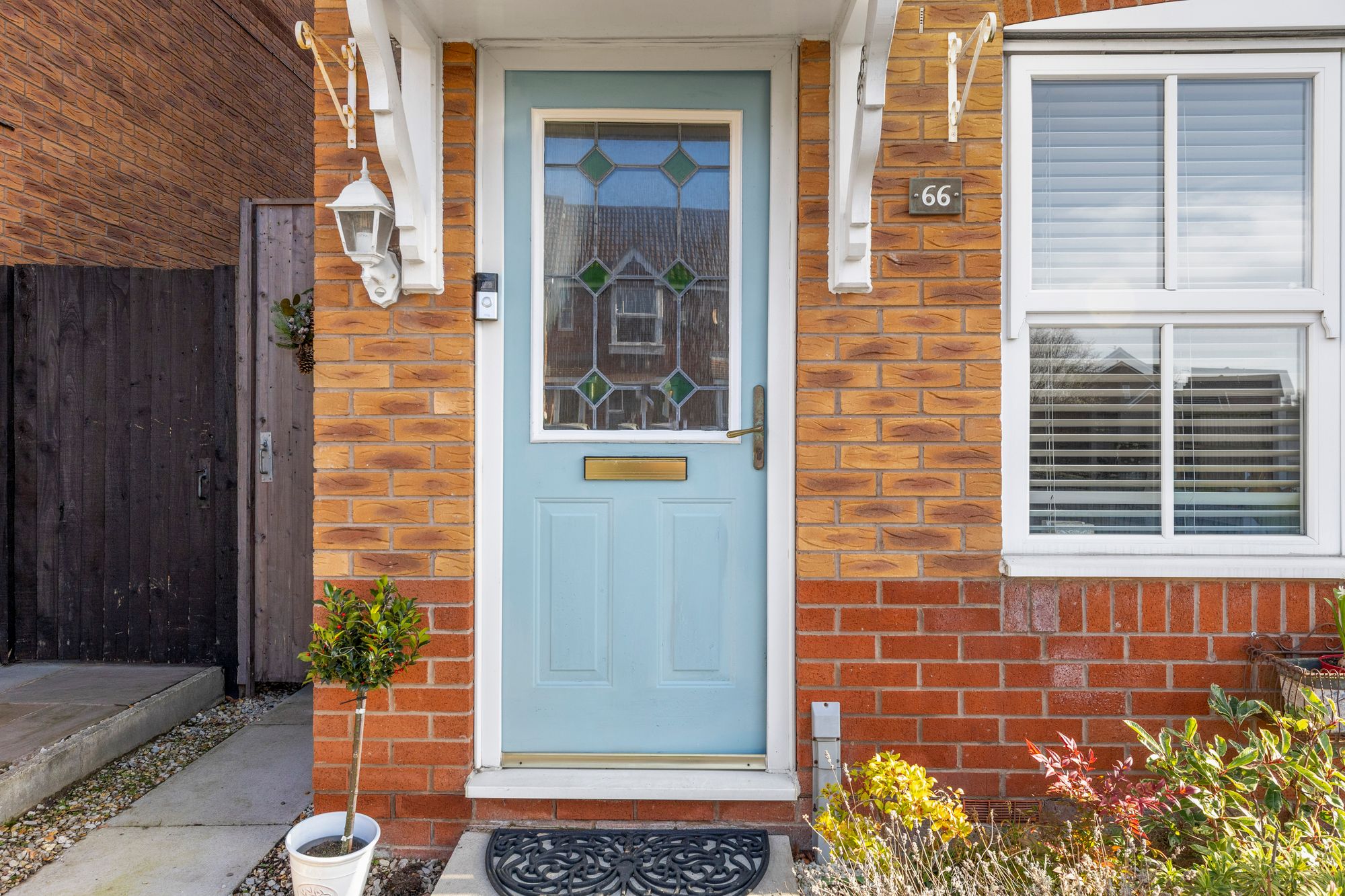 Elmsett Close, Warrington