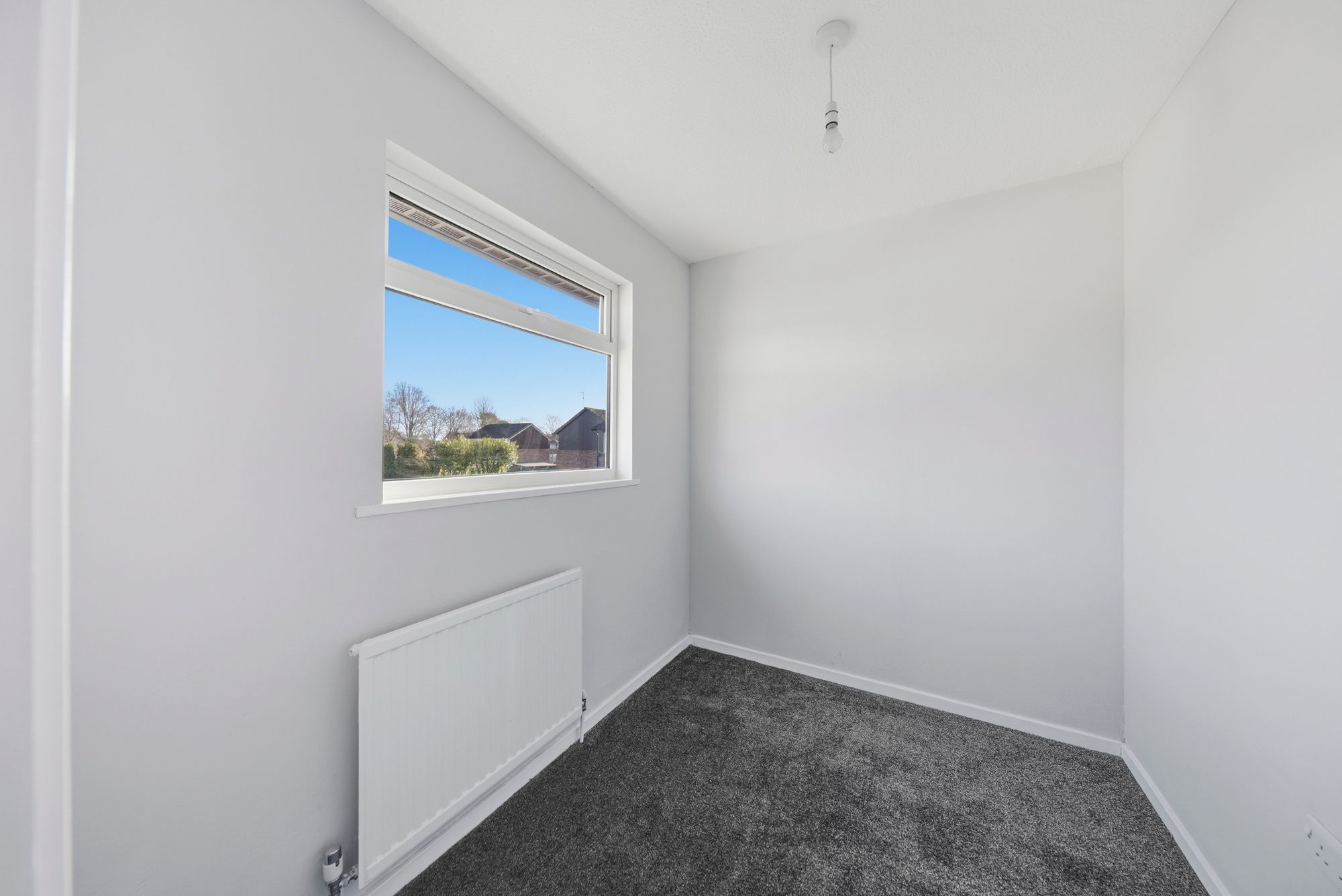 Granston Close, Callands, WA5