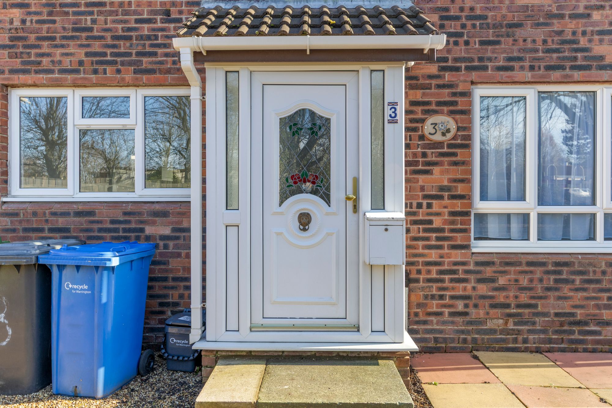 Granston Close, Callands, WA5