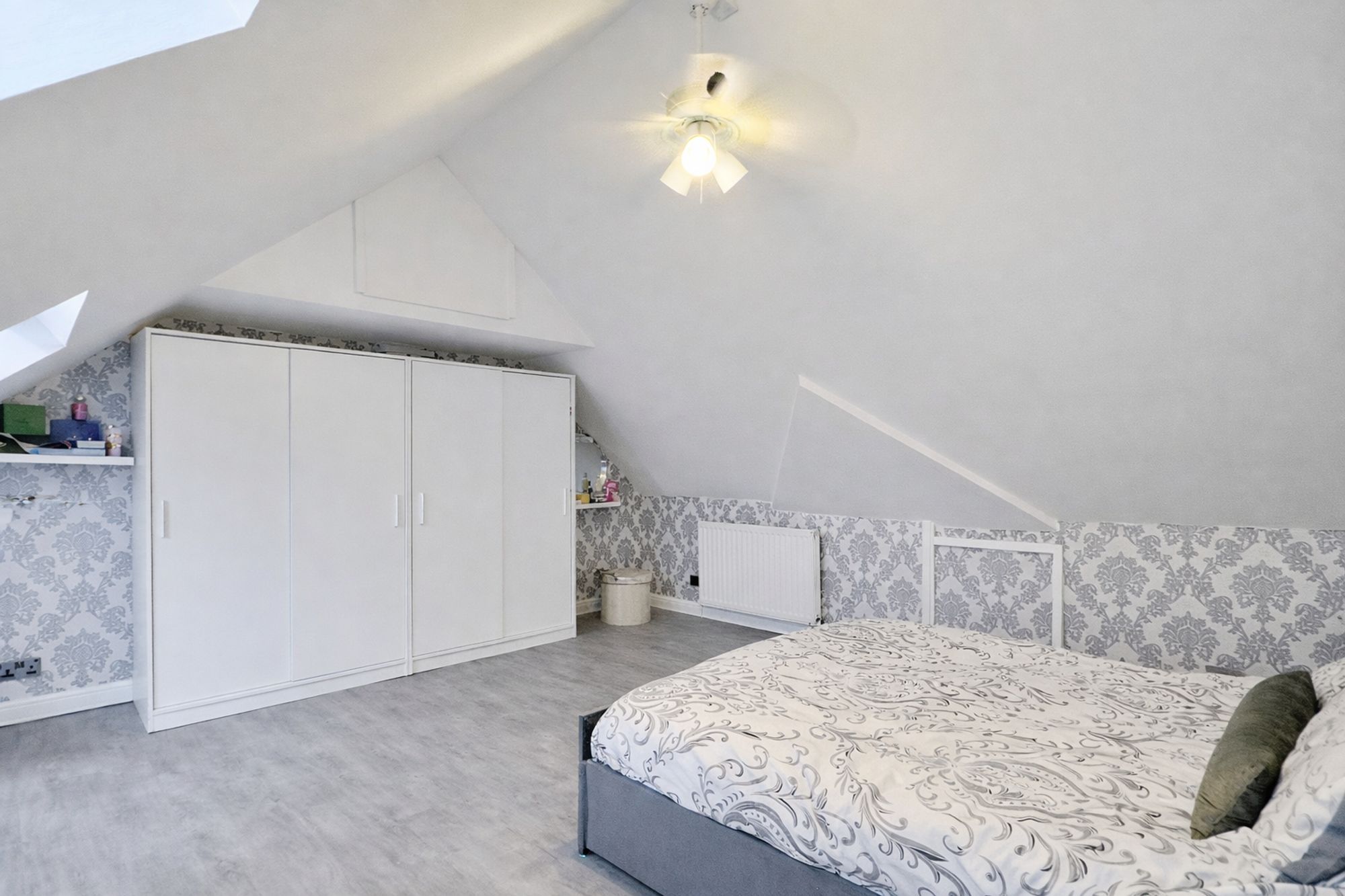 8da93e47-354a-42a2-8136-6ca56b0e12b9