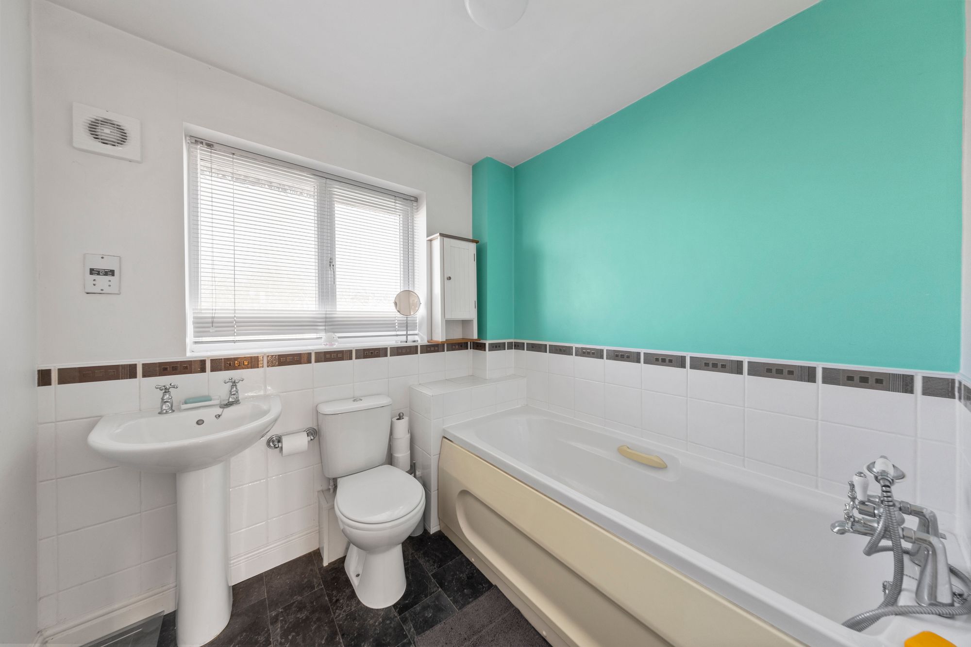 Crompton Way, Warrington