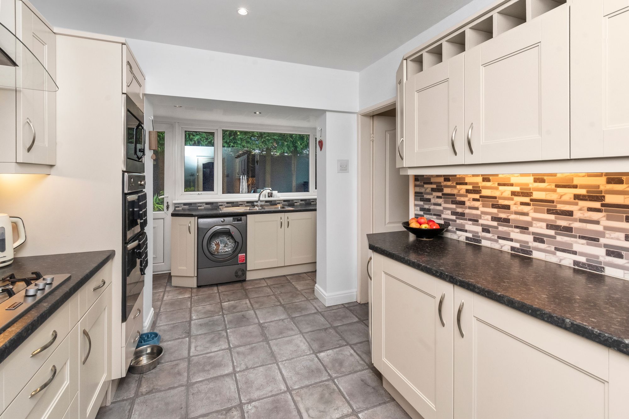 Prescot Road, St. Helens, WA10