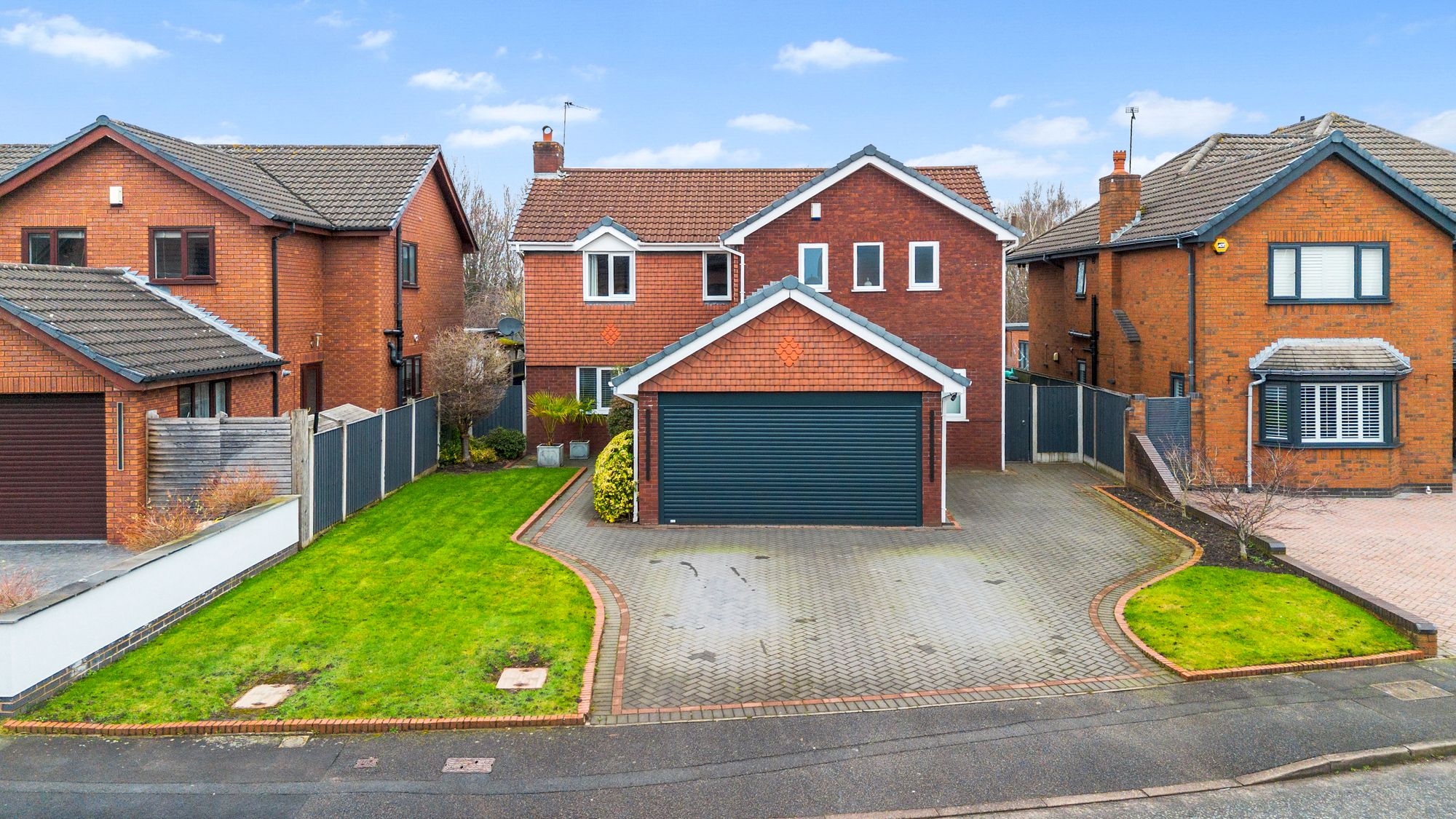 Newlyn Gardens, Warrington