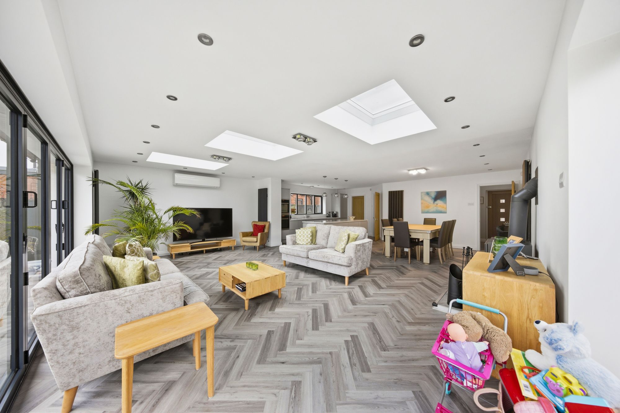 Newlyn Gardens, Warrington