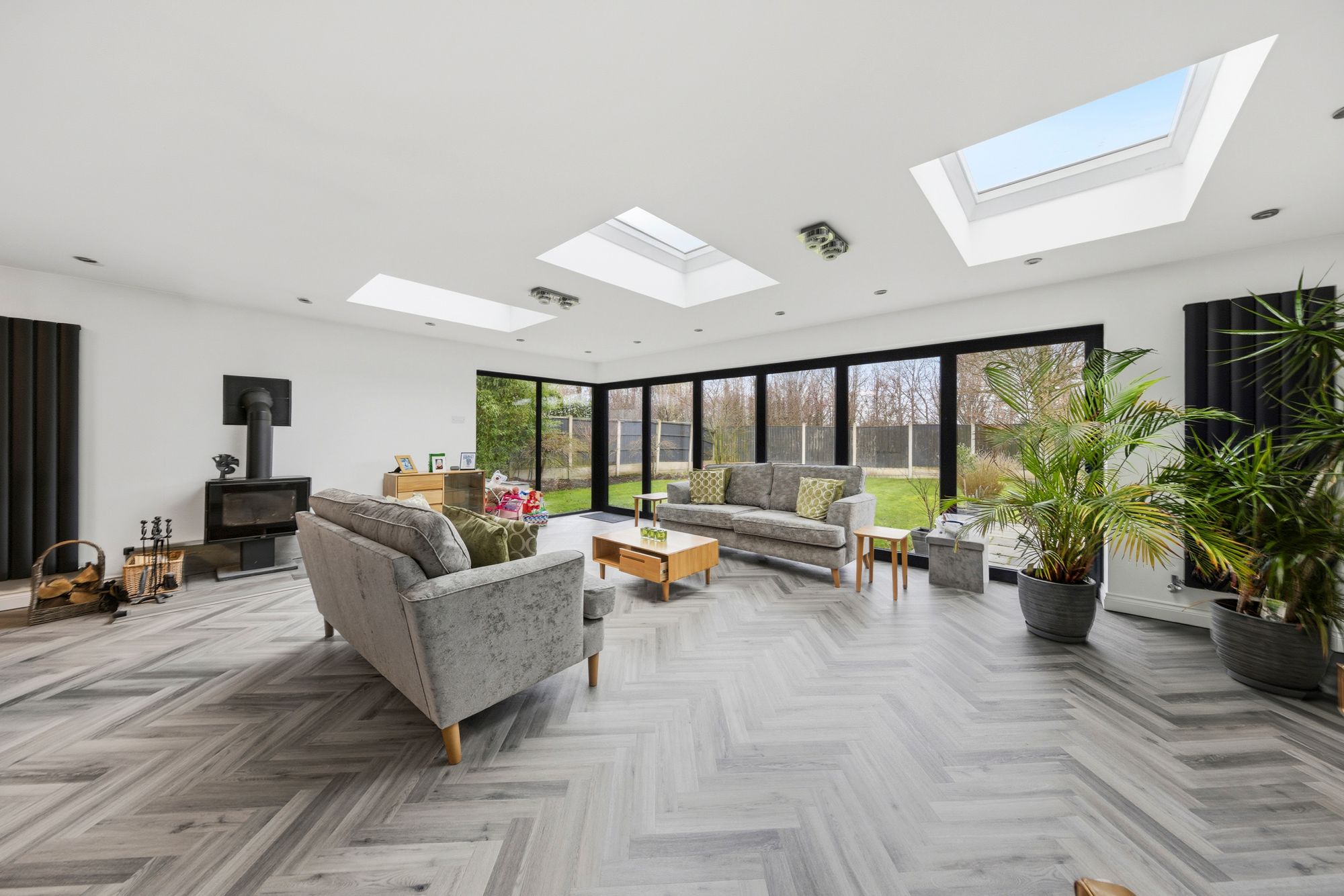 Newlyn Gardens, Warrington