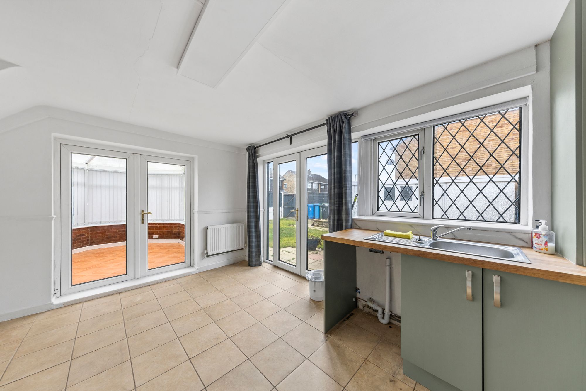 Kintore Drive, Great Sankey, WA5