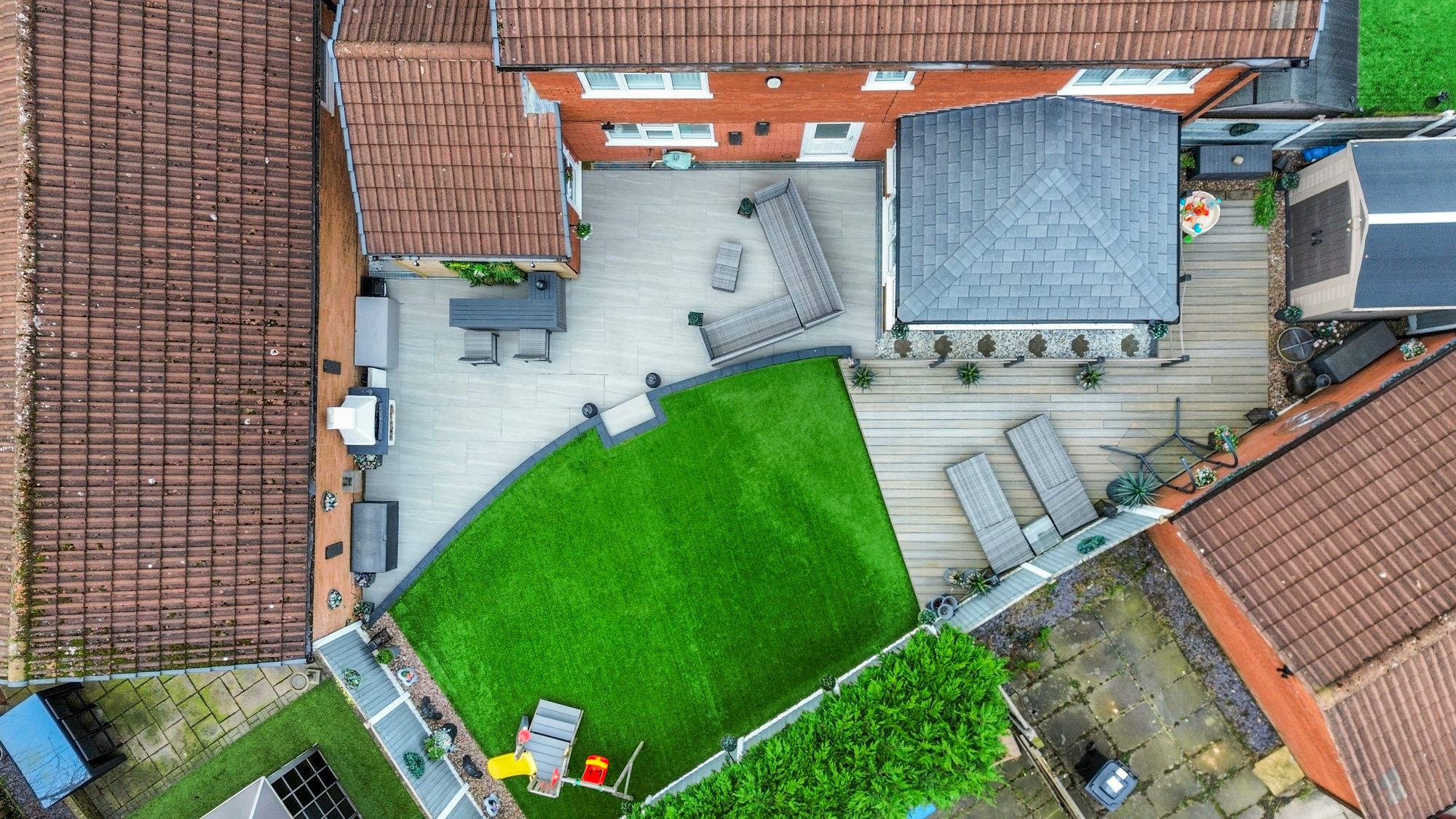 Gairloch Close, Fearnhead, WA2