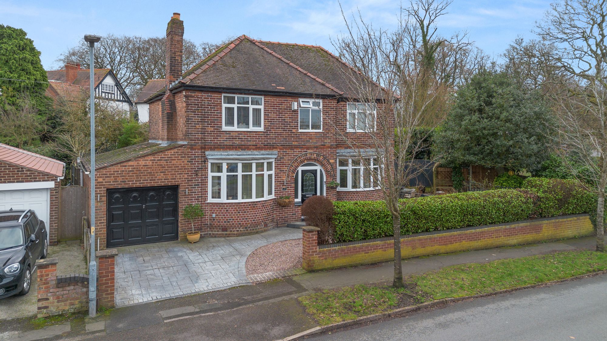 Worsley Road, Walton, WA4