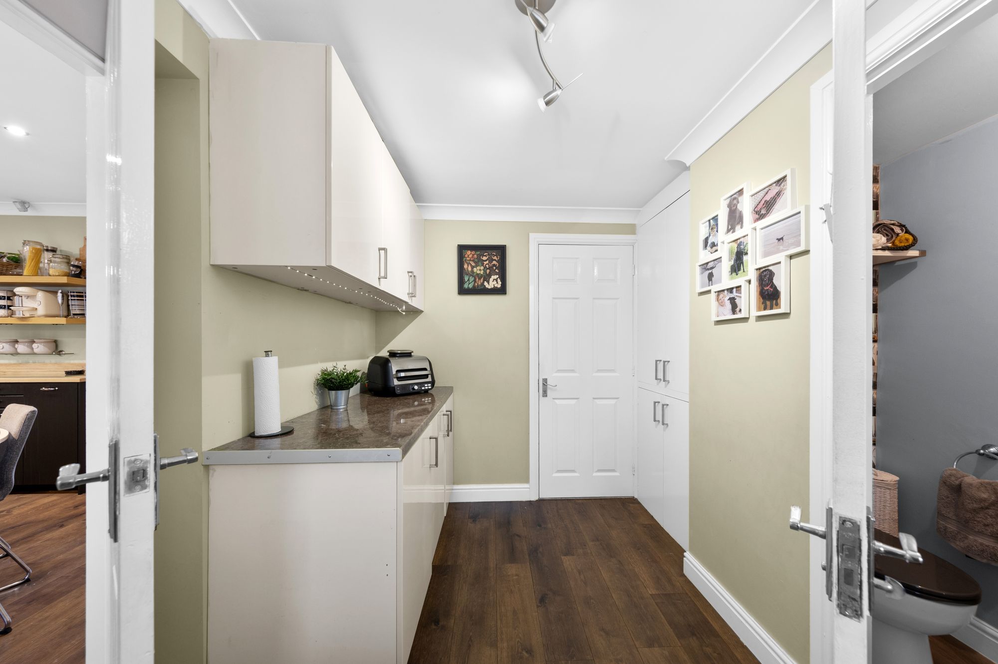 Worsley Road, Walton, WA4