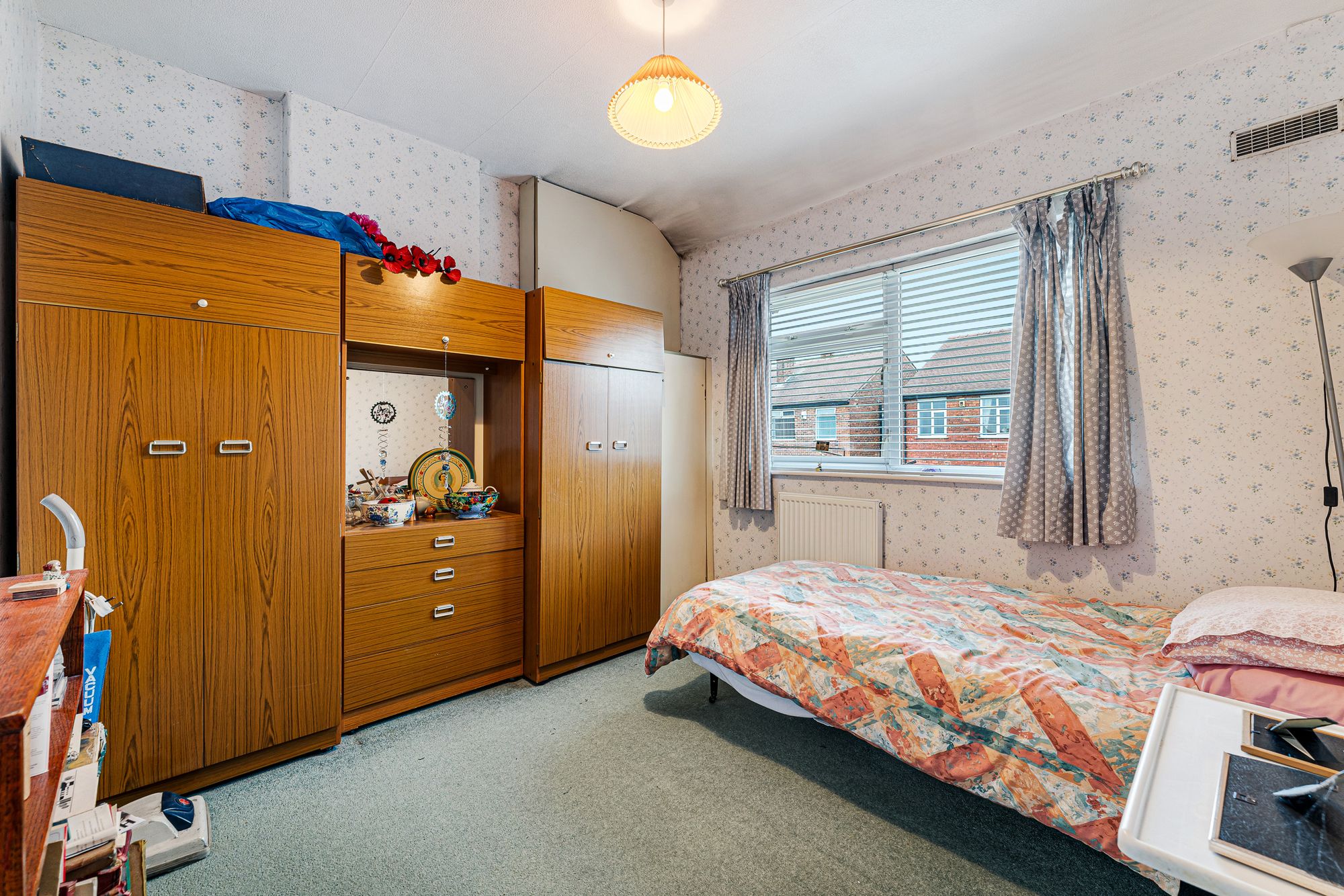 Newall Grove, Leigh, WN7