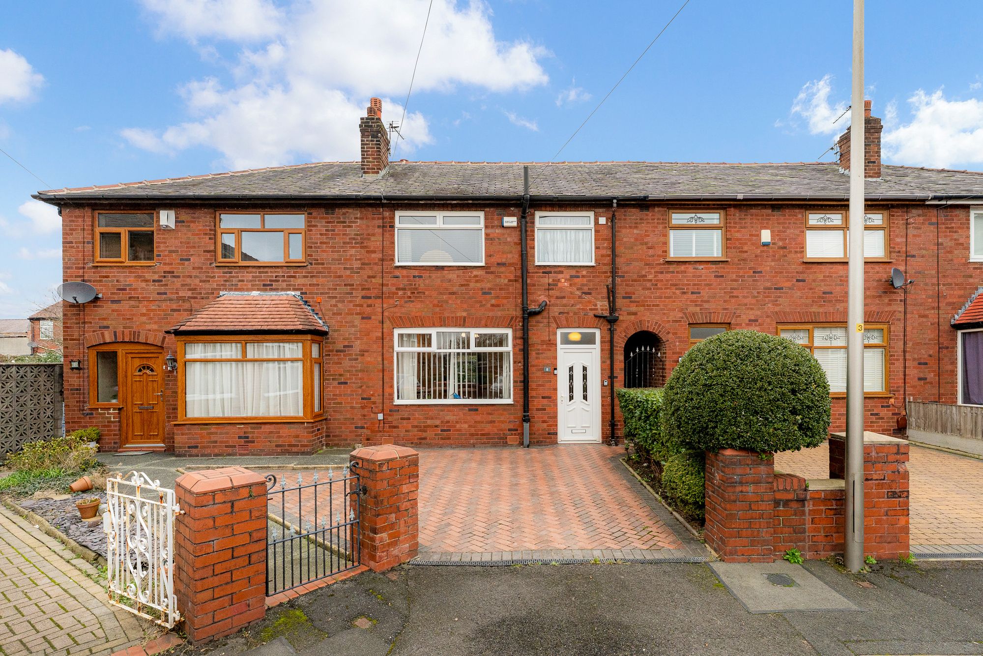 Newall Grove, Leigh, WN7