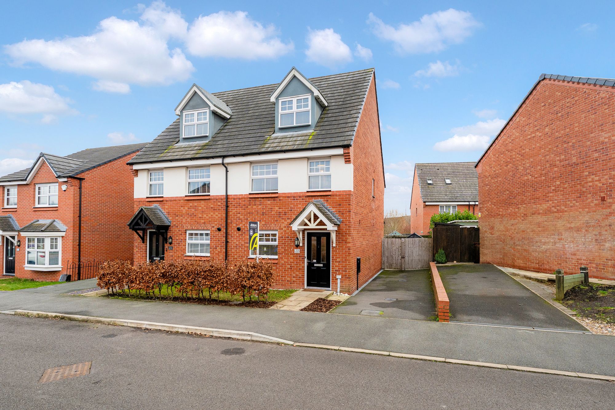 Tinsley Green Way, Leigh