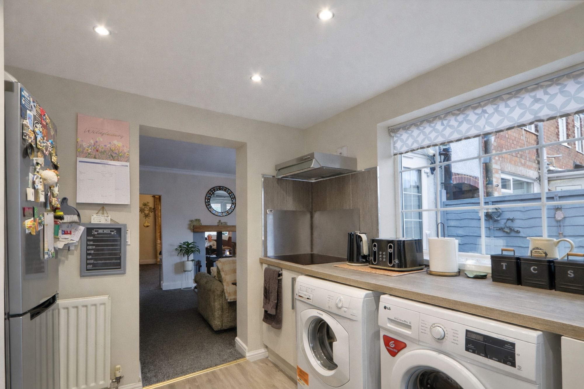 e59c48a6-8ad2-4b90-b333-5924dbfd7838