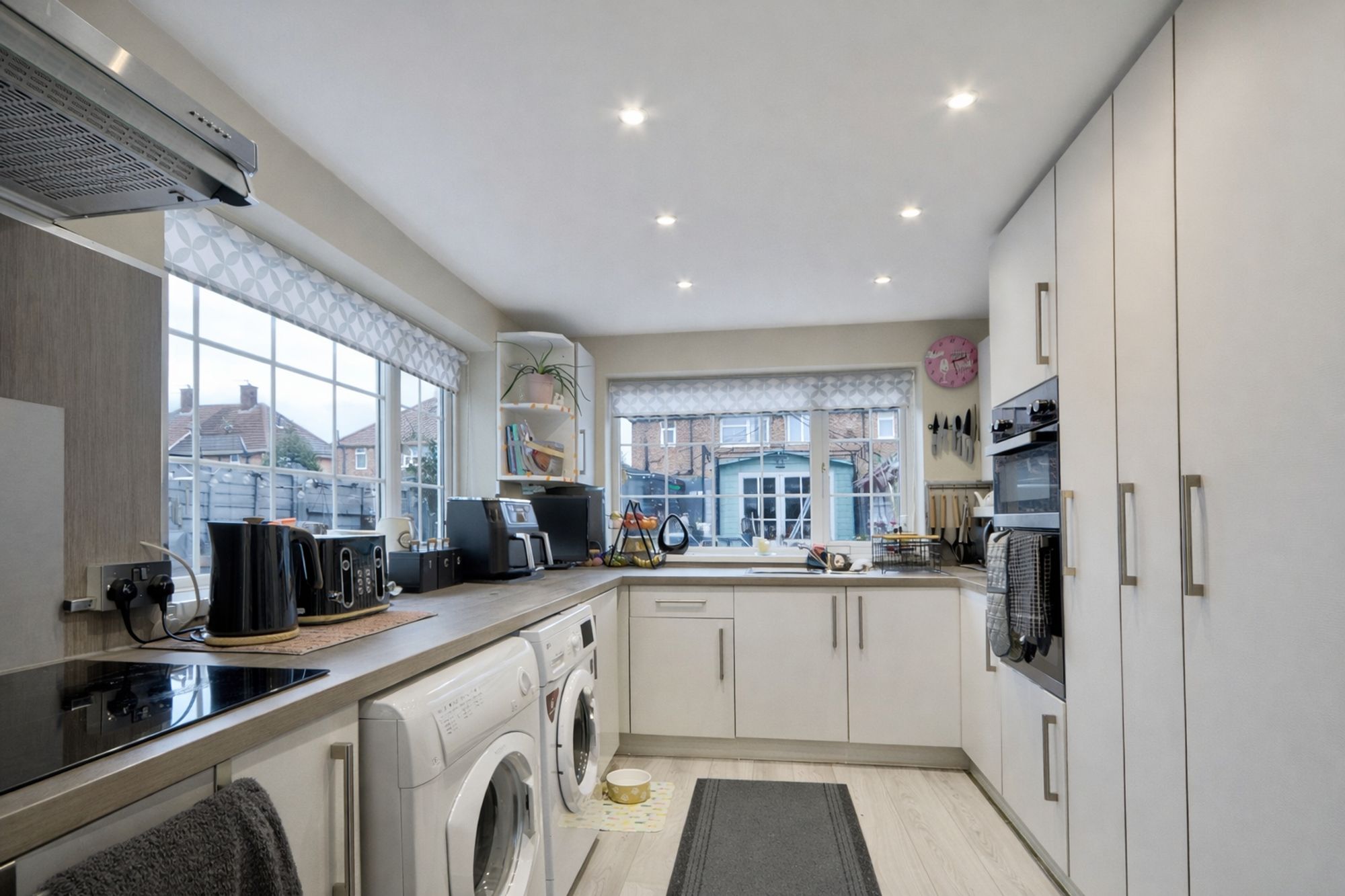 cdaf1694-6010-4ab1-8264-226ac653da95