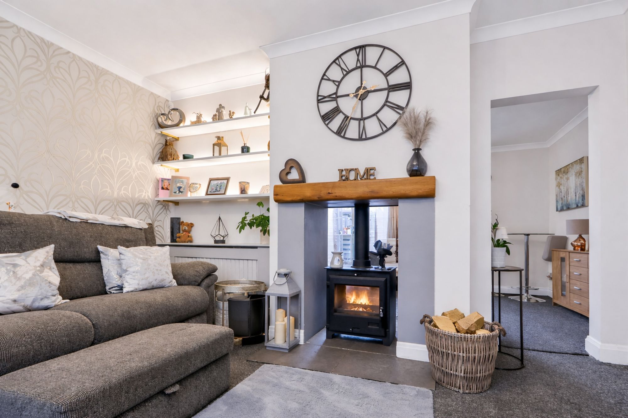 d258a7b9-afce-493e-8e22-f5e35c358917