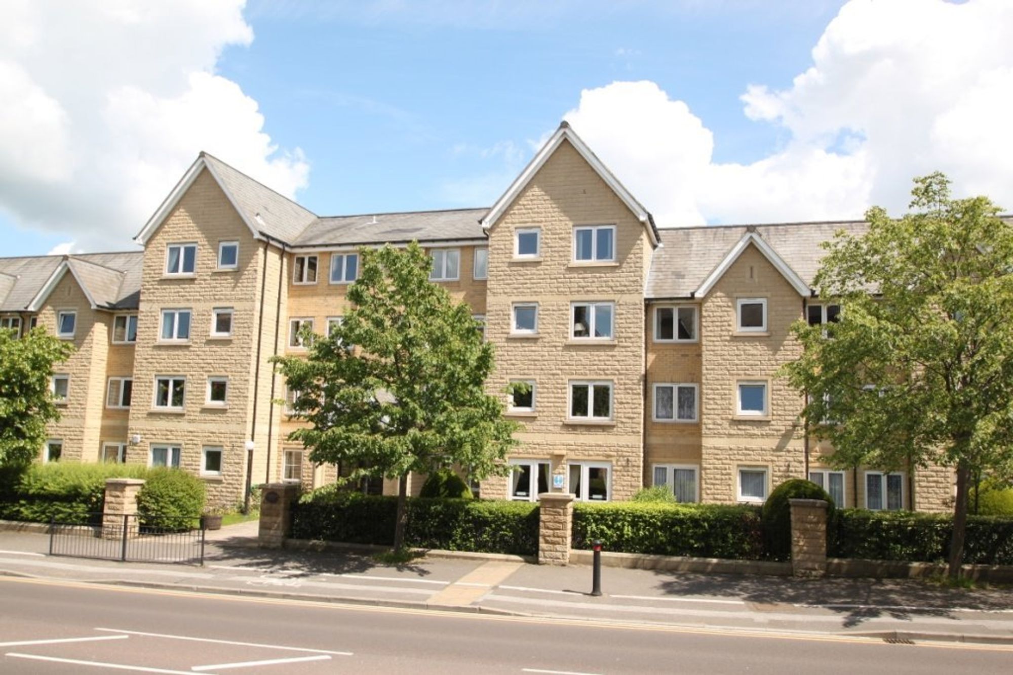 East Parade, Arthington Court East Parade, HG1