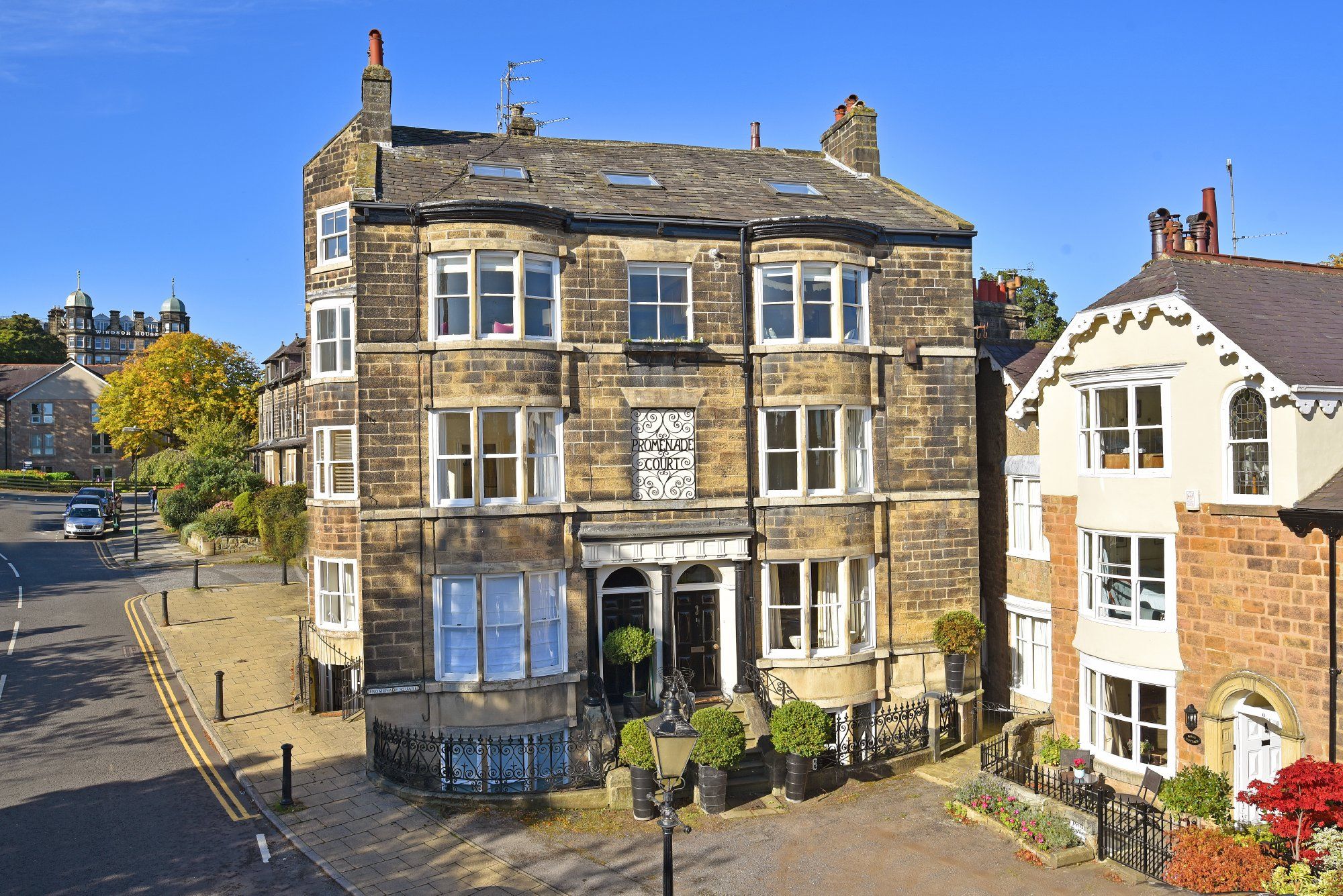 Promenade Square, Harrogate, HG1