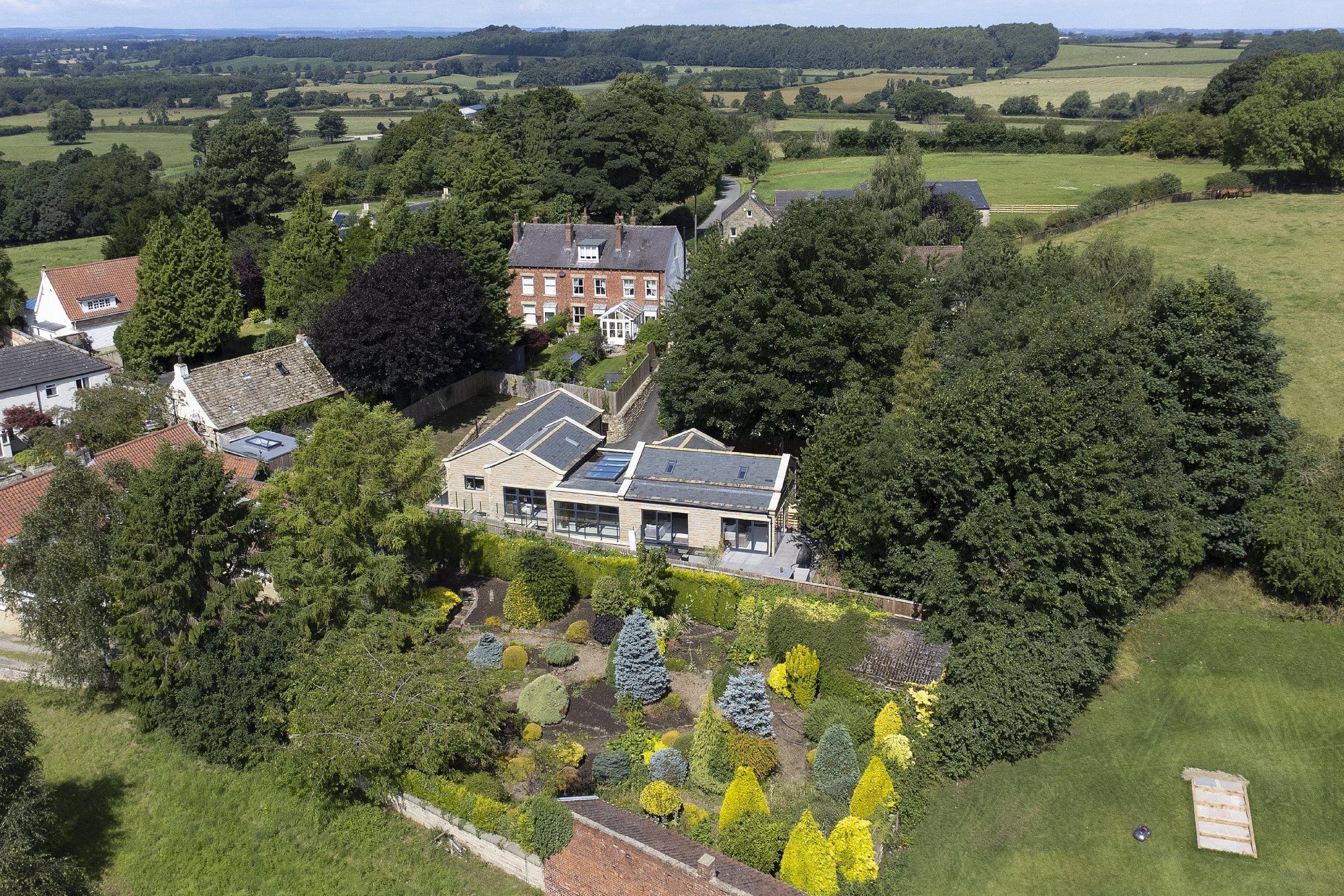 Shaw Lane, Farnham, HG5