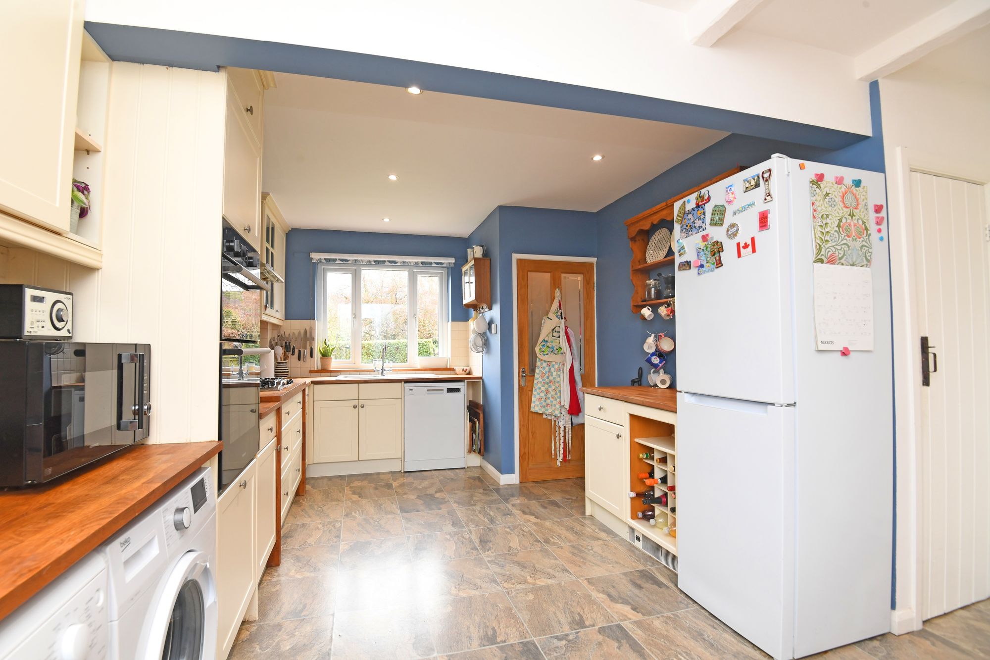 Sunnyside Gardens, Burton Leonard, HG3