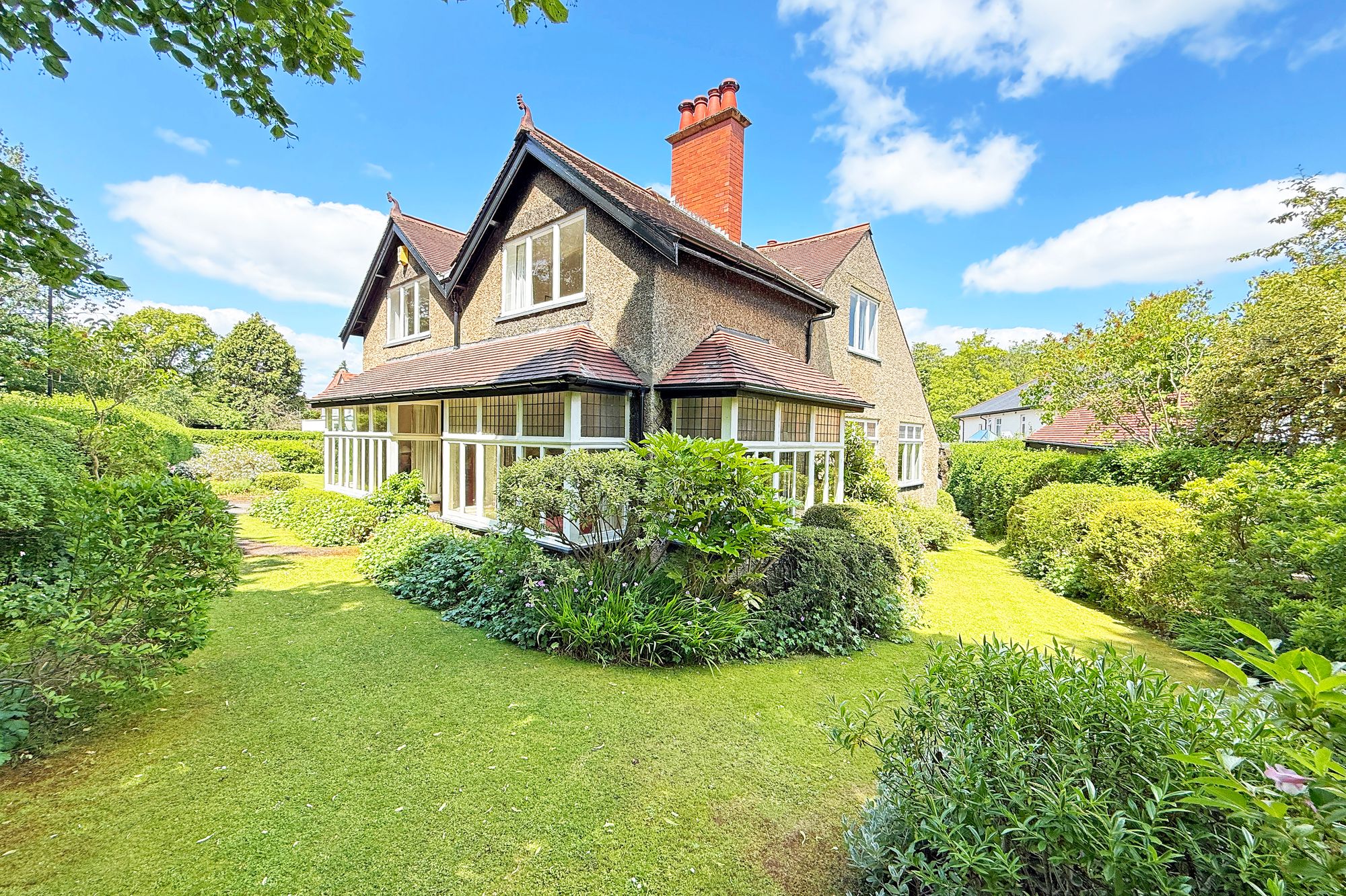 Warwick Crescent, Harrogate, HG2 - Verity Frearson
