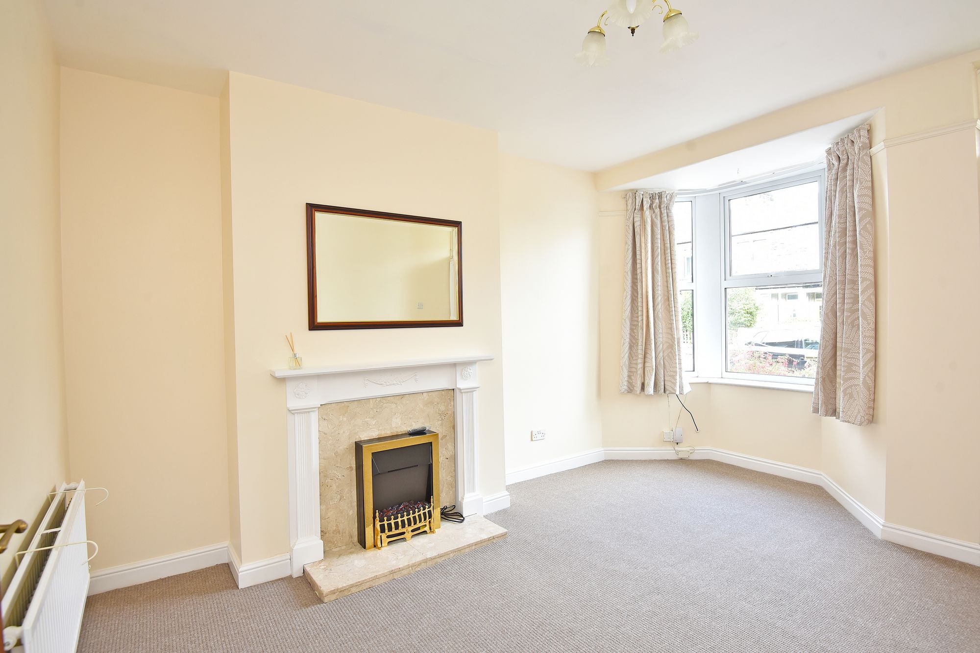 Mayfield Grove, Harrogate, HG1