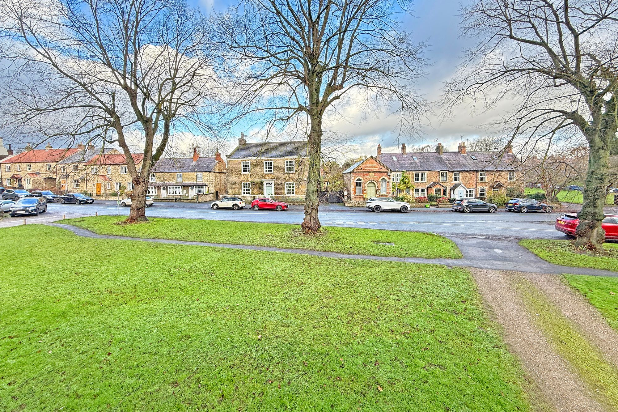 Burton Leonard, Harrogate, HG3