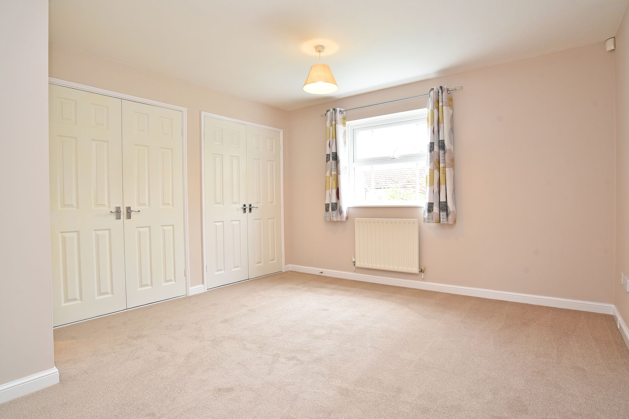 St. Georges Walk, Harrogate, HG2