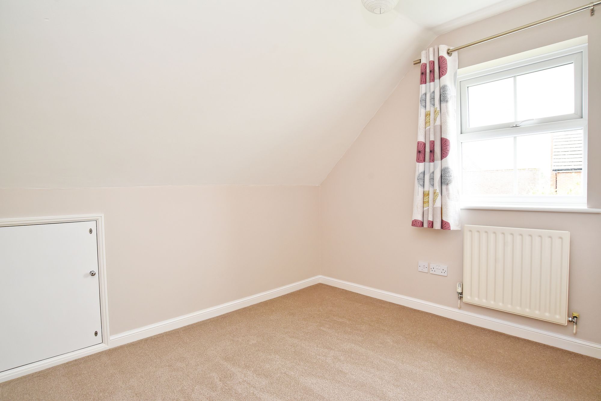 St. Georges Walk, Harrogate, HG2