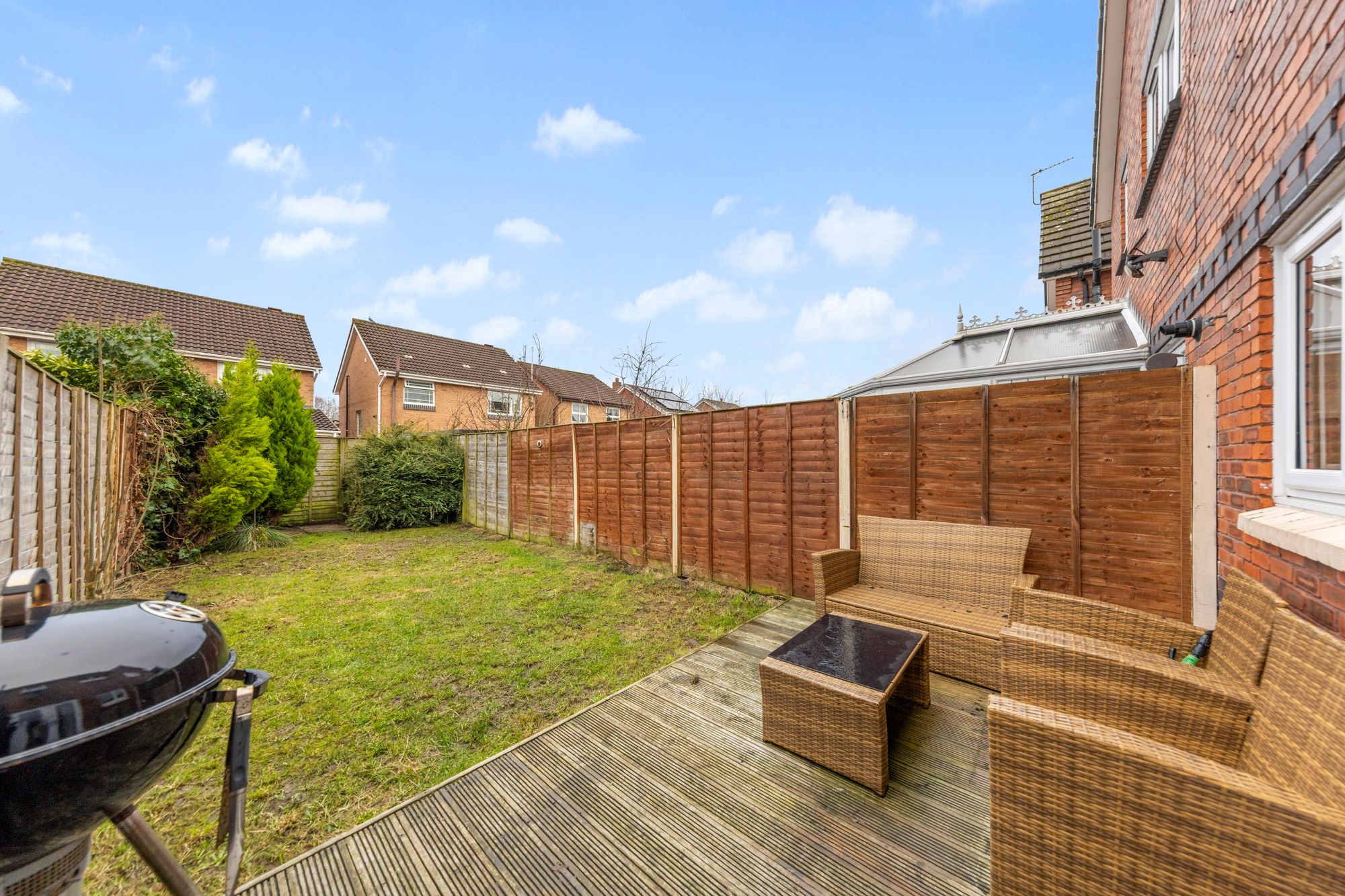 Helmsley Close, Bewsey, WA5