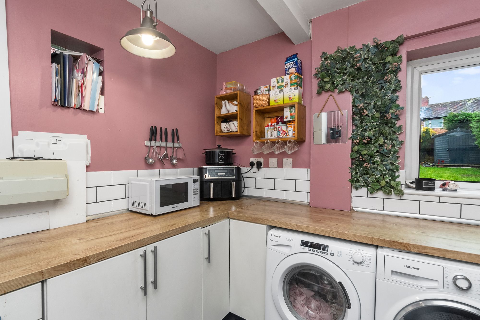 Poplars Avenue, Warrington