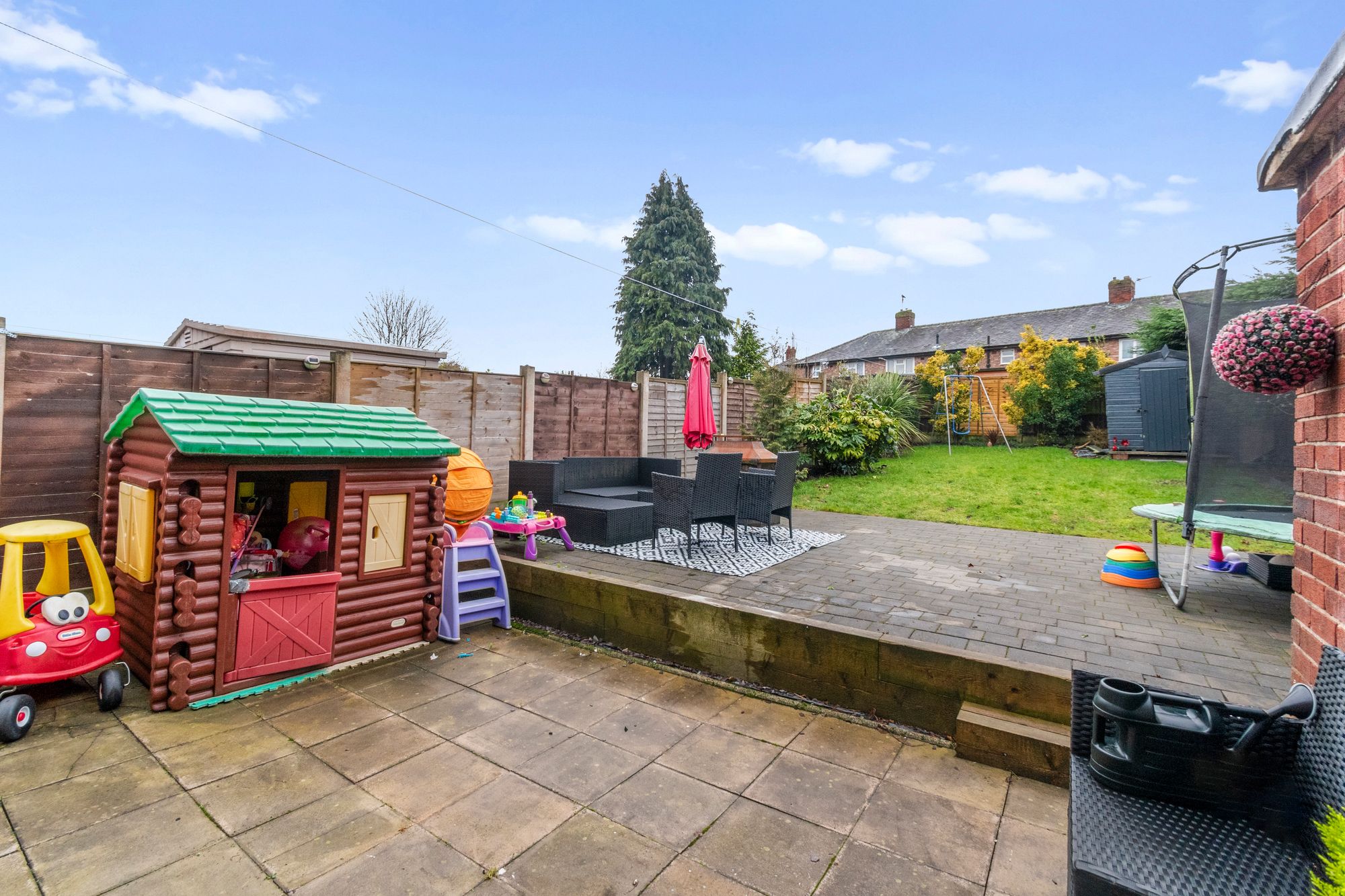 Poplars Avenue, Warrington