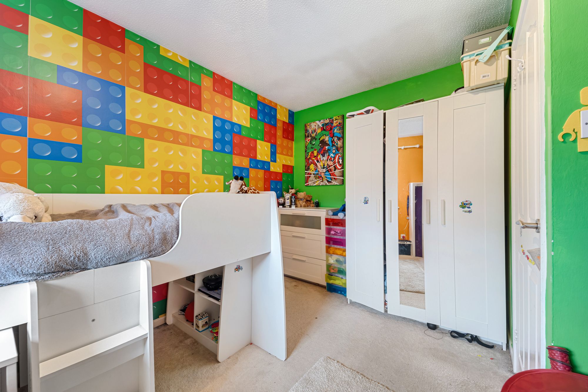 The Parchments, Newton-Le-Willows