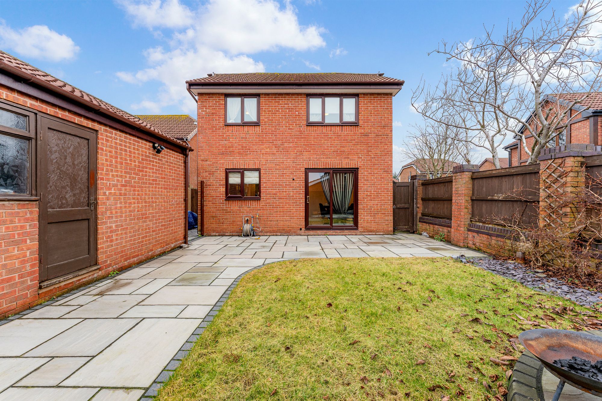 Mortlake Close, Widnes