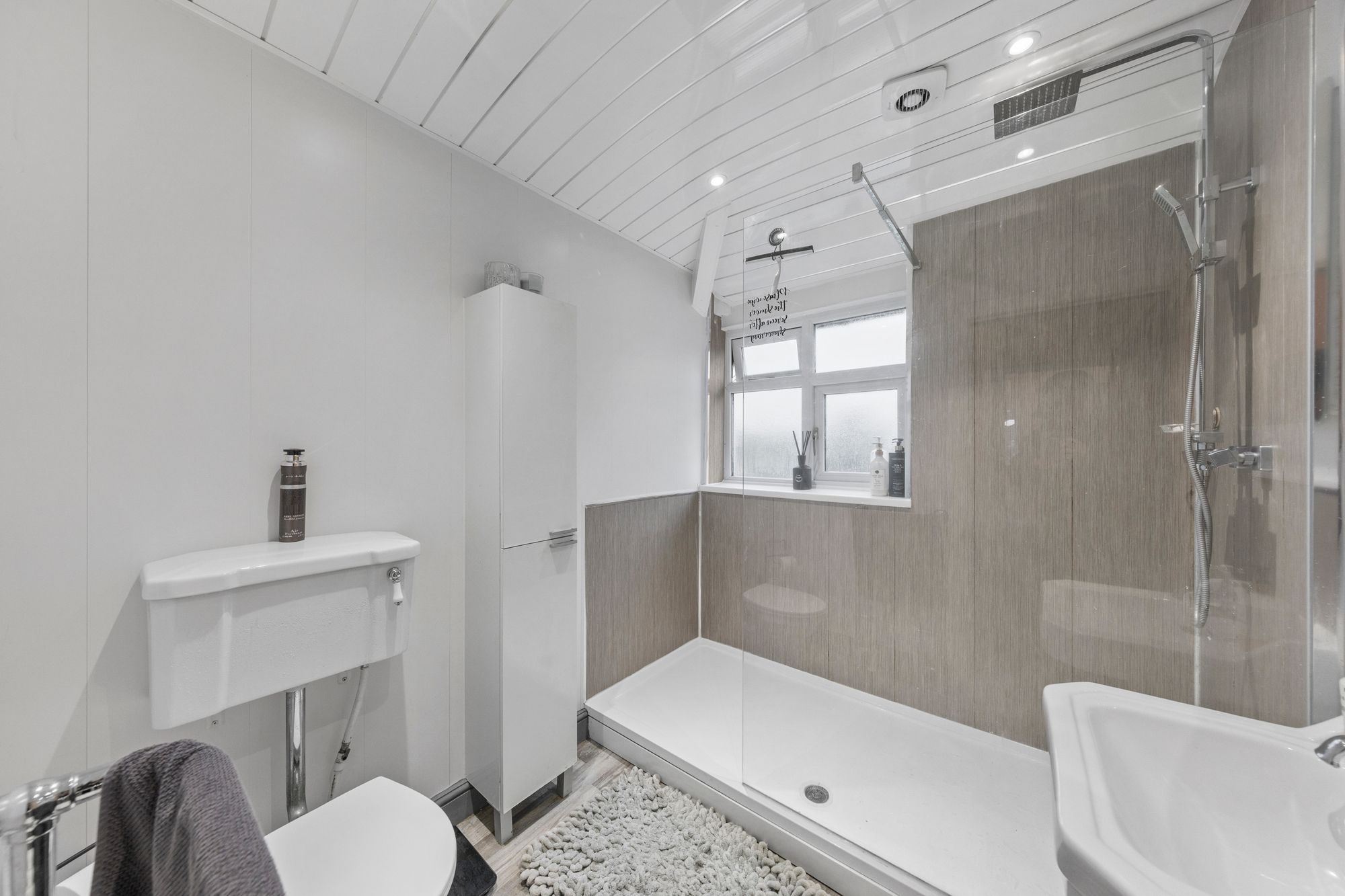 Briar Avenue, Warrington