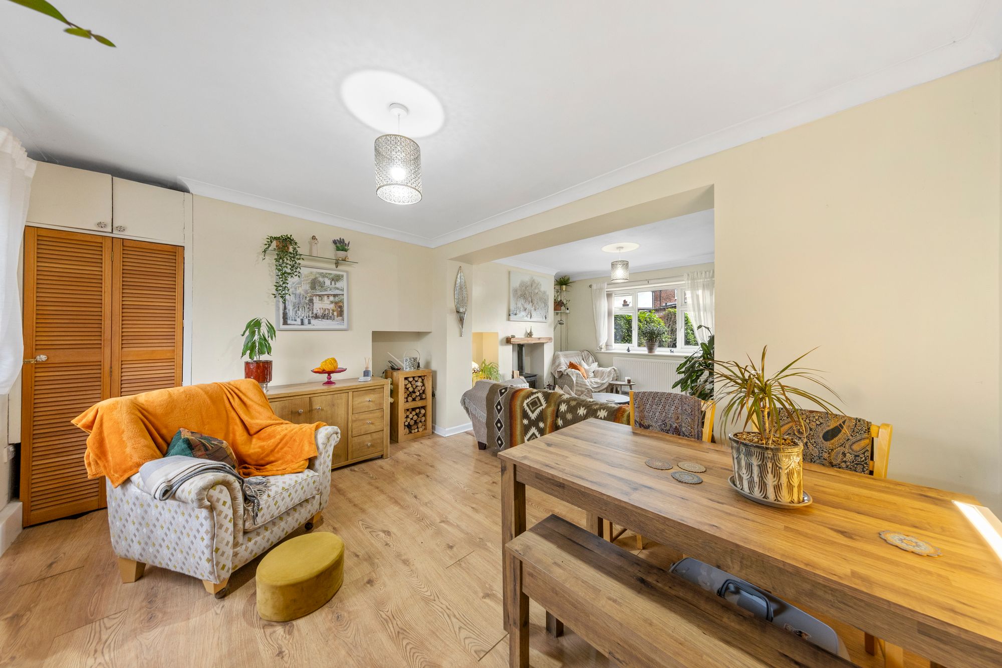 Allen Avenue, Culcheth, WA3