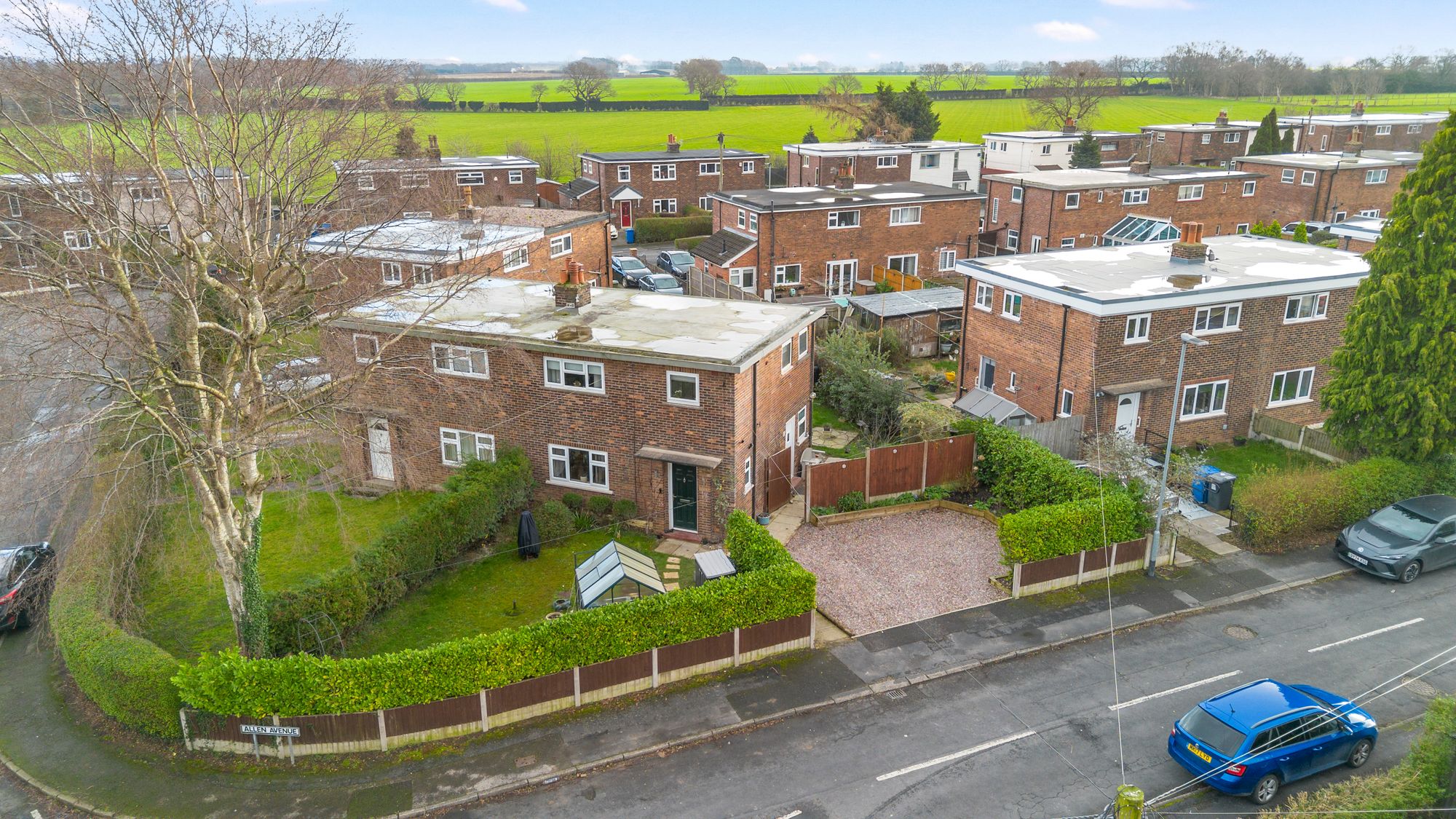 Allen Avenue, Culcheth, WA3