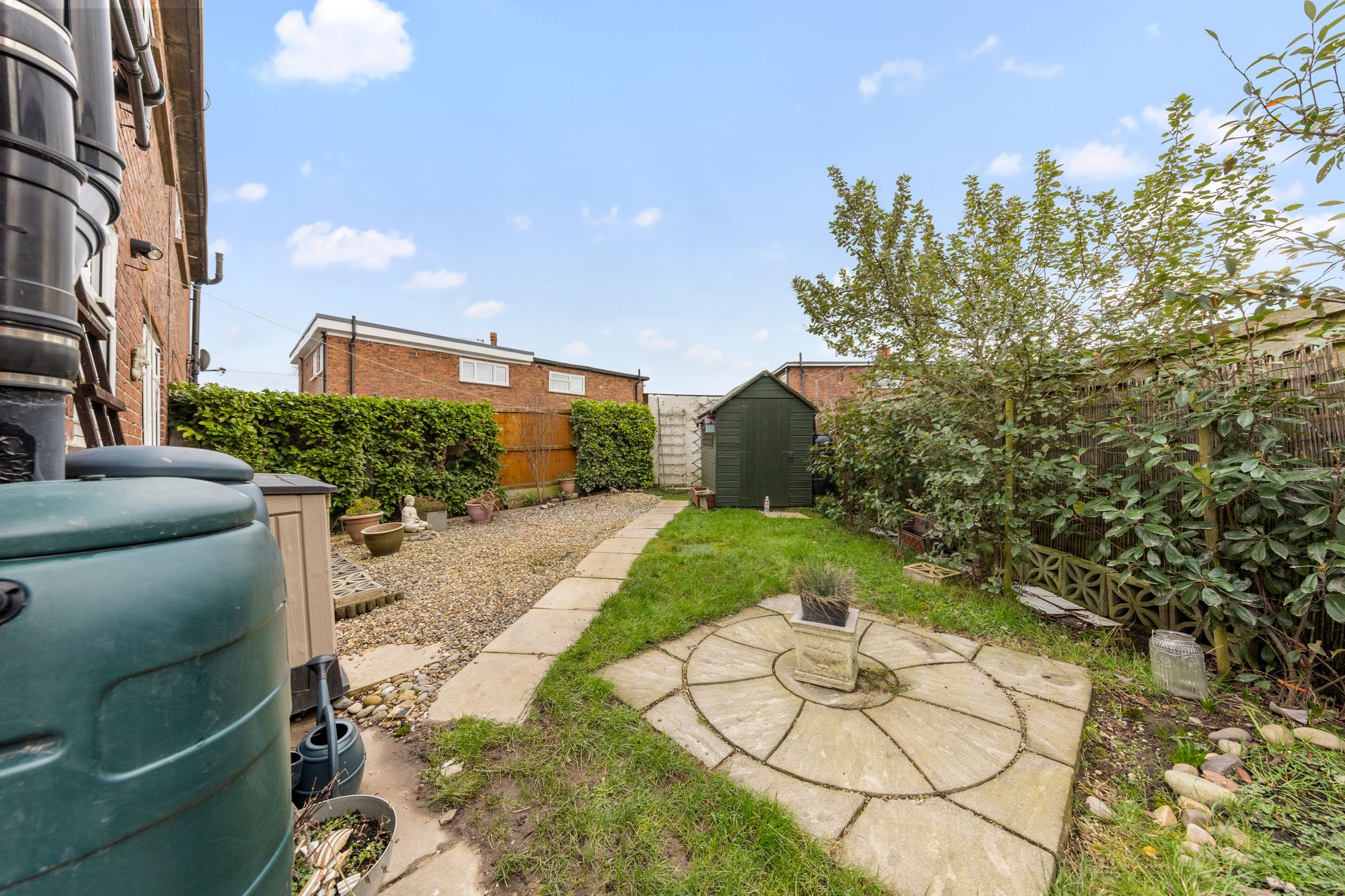 Allen Avenue, Culcheth, WA3