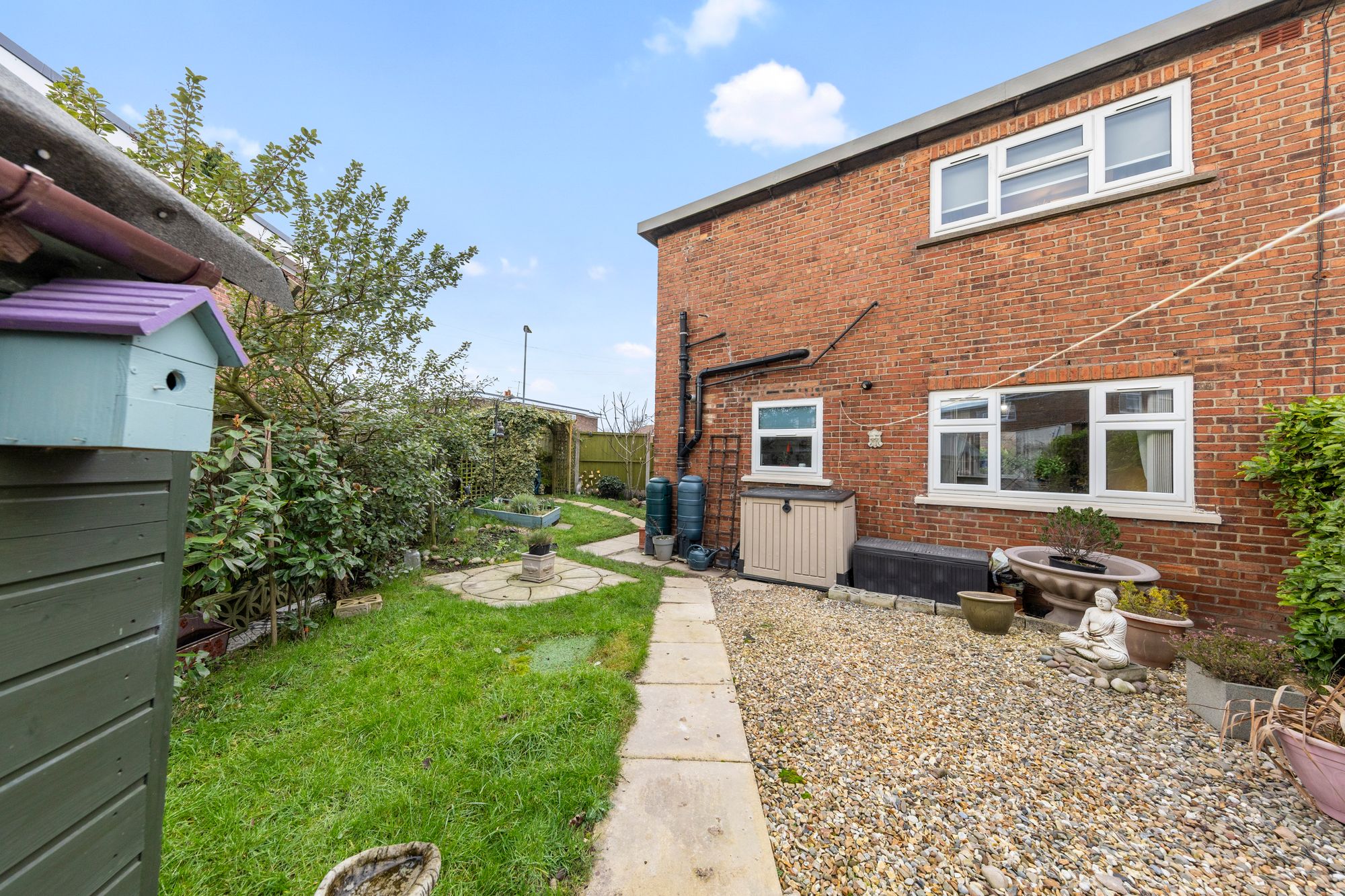 Allen Avenue, Culcheth, WA3