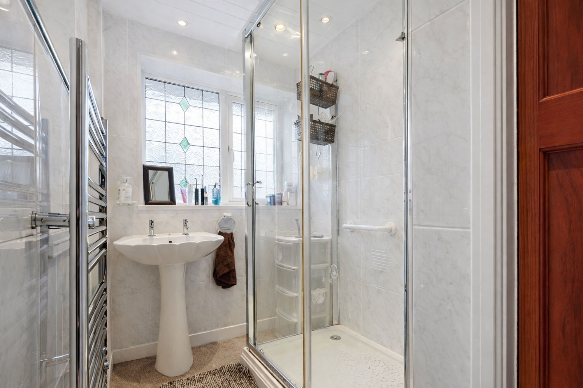 ab718949-d994-4493-814e-a7b1ea9e4d34