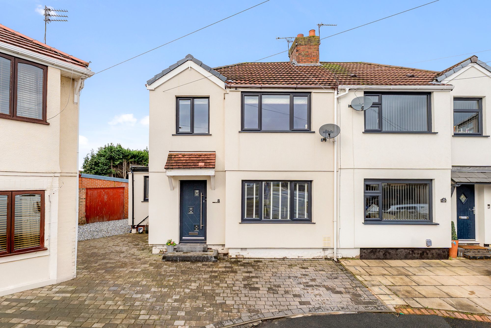 Farnworth Close, Widnes, WA8