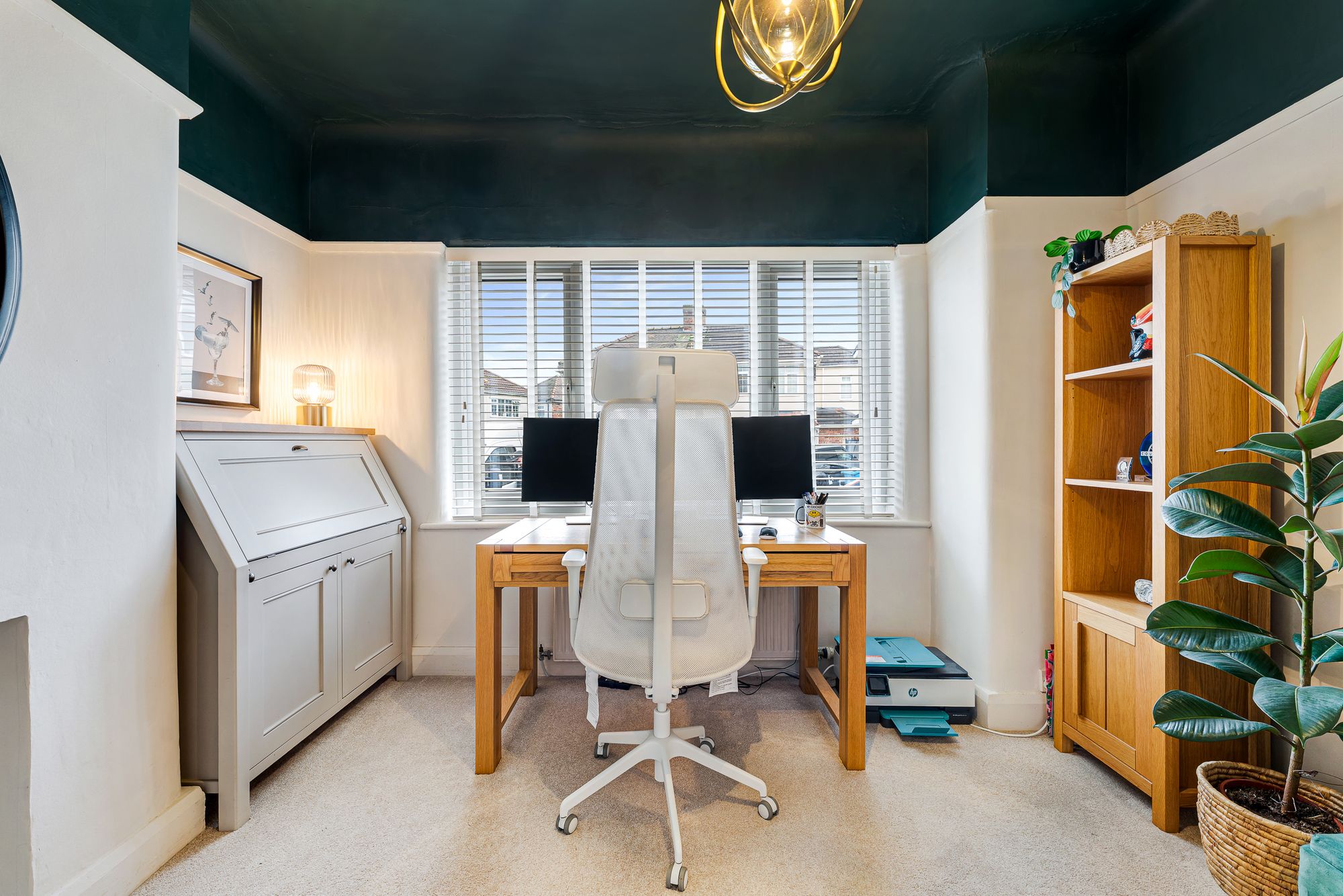 Farnworth Close, Widnes, WA8