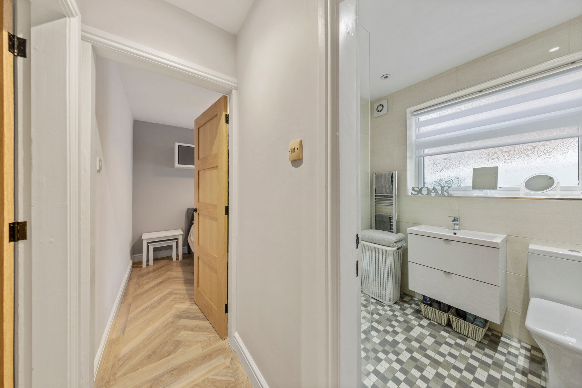 Chapel Cross Road, Warrington