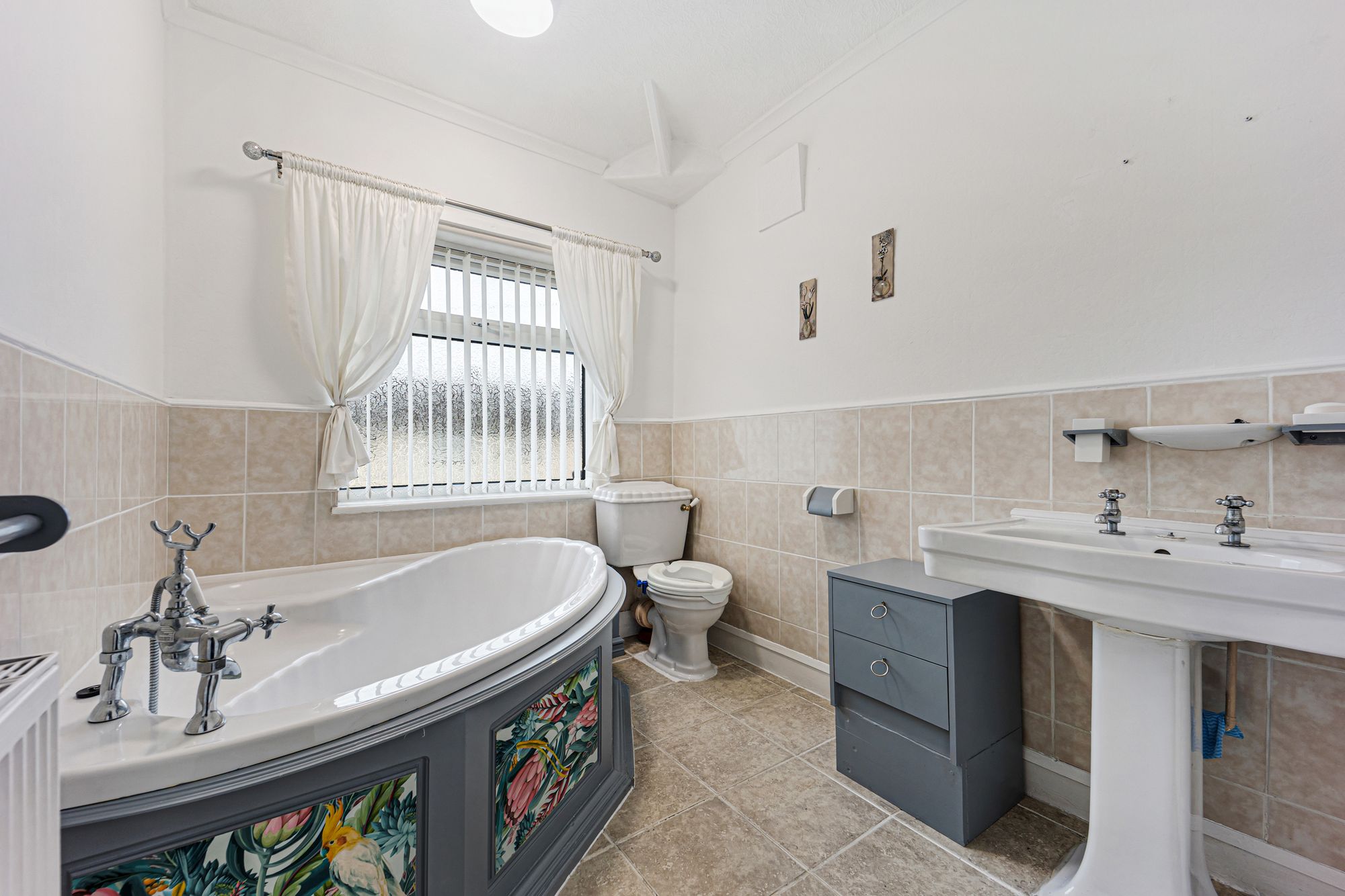 Blundell Road, Widnes, WA8