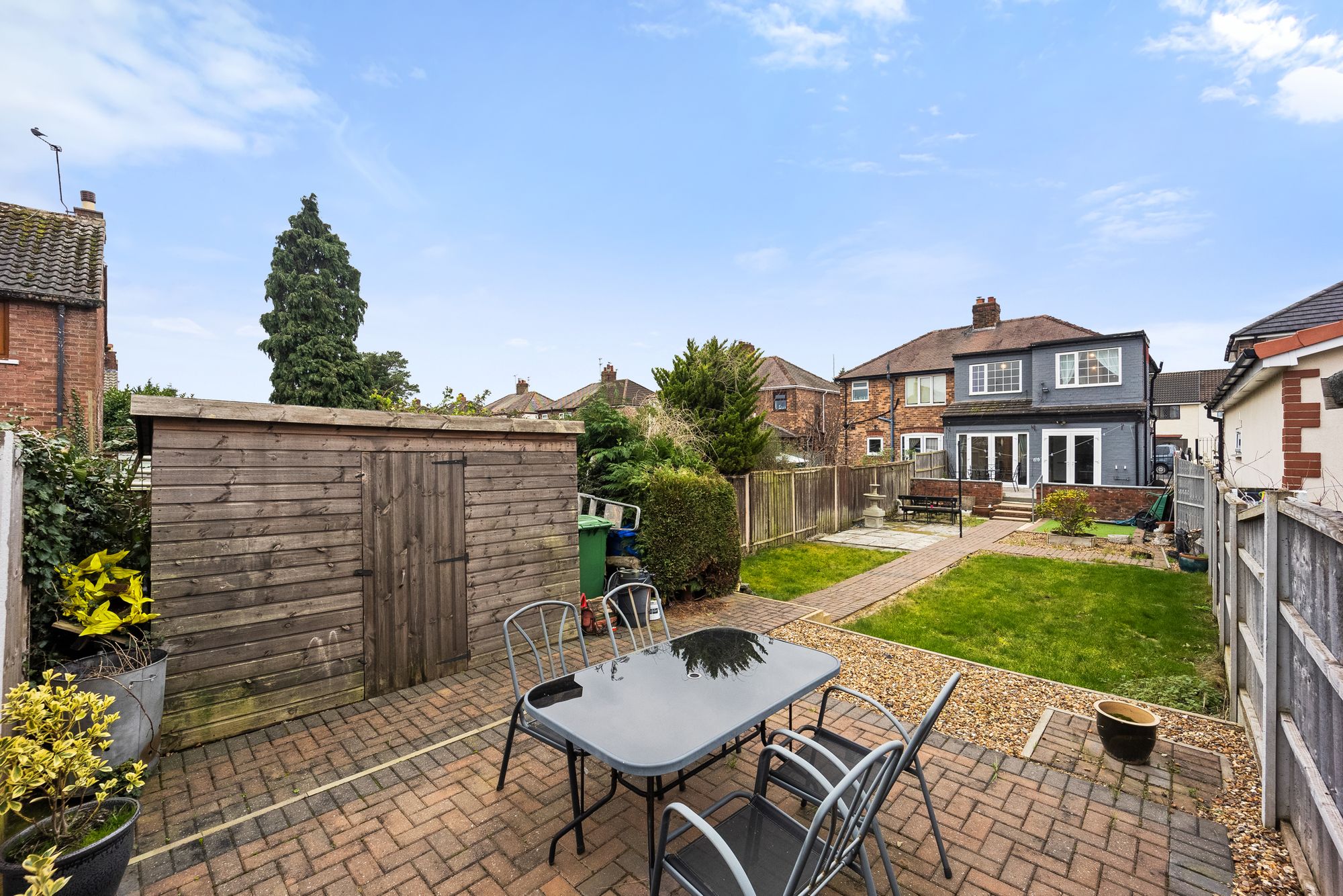 Blundell Road, Widnes, WA8