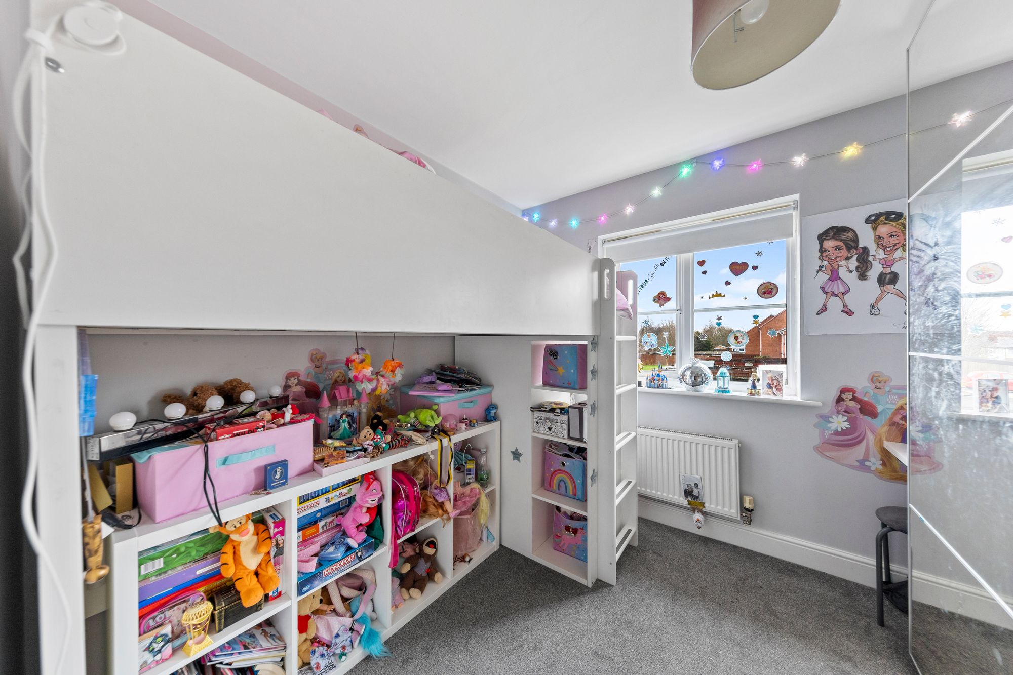 Snowberry Crescent, Warrington