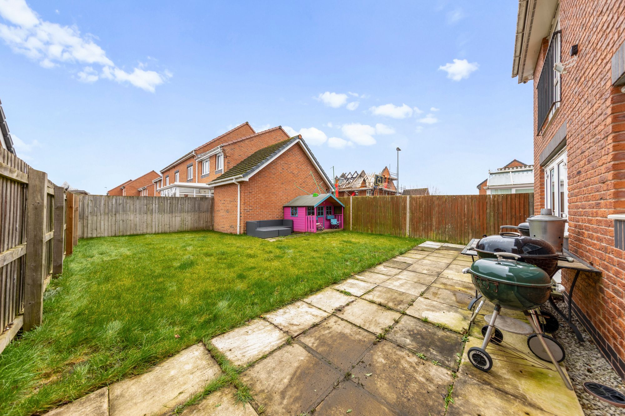 Snowberry Crescent, Warrington