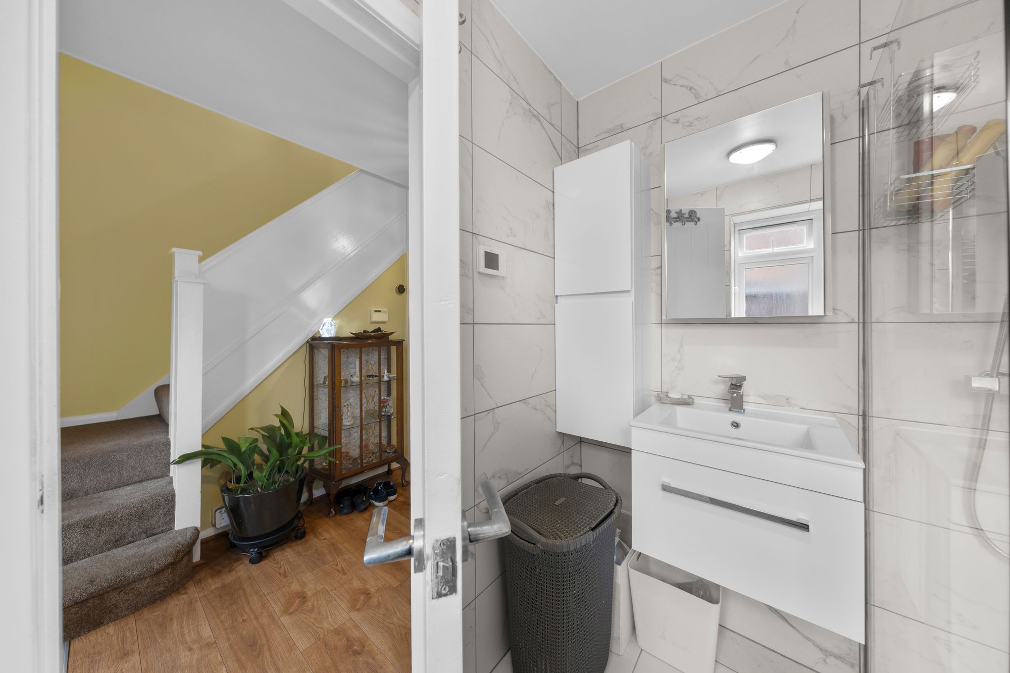 Rozel Crescent, Warrington