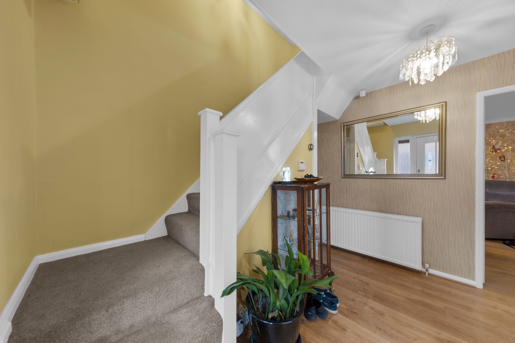 Rozel Crescent, Warrington